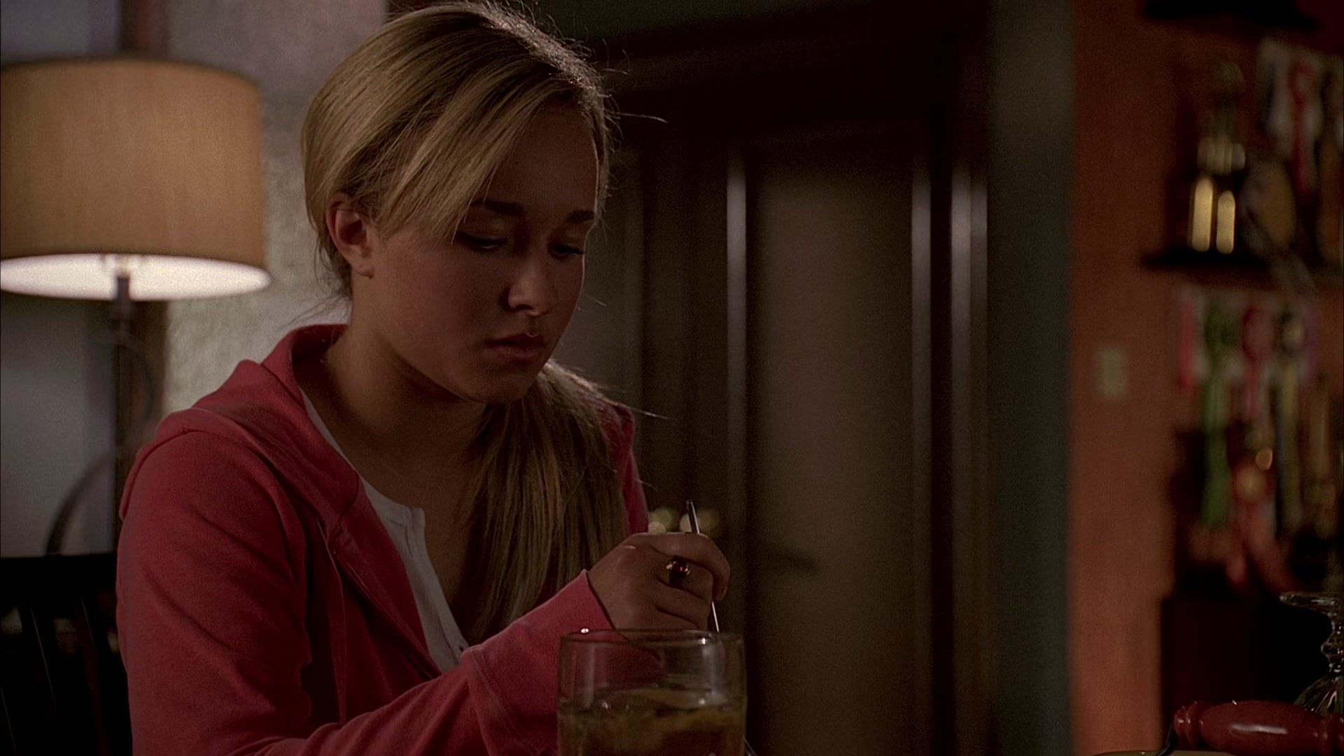 Heroes_S01E01_Genesis_1080p_BluRay_HPS_005919.jpg