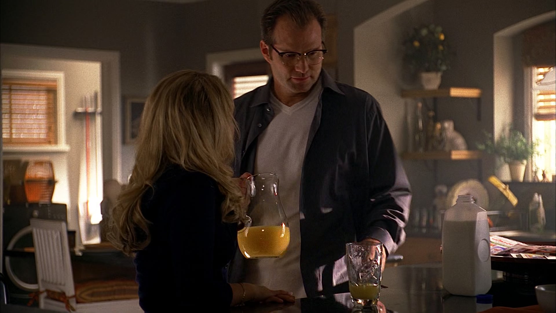 Heroes_S01E02_DontLookBack_1080p_BluRay_HPS_000459.jpg Heroes_S01E02_DontLookBack_1080p_BluRay_HPS_000459.jpg