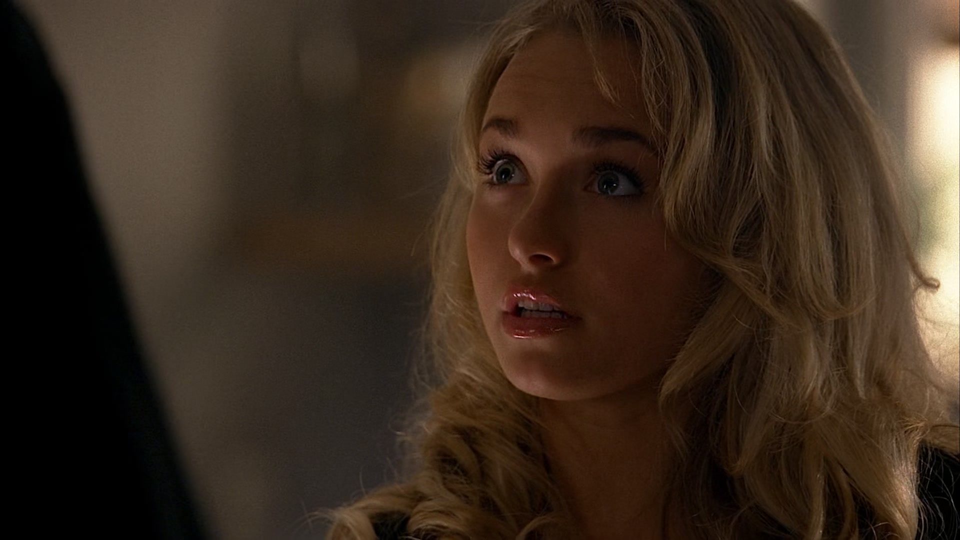 Heroes_S01E02_DontLookBack_1080p_BluRay_HPS_000611.jpg Heroes_S01E02_DontLookBack_1080p_BluRay_HPS_000611.jpg