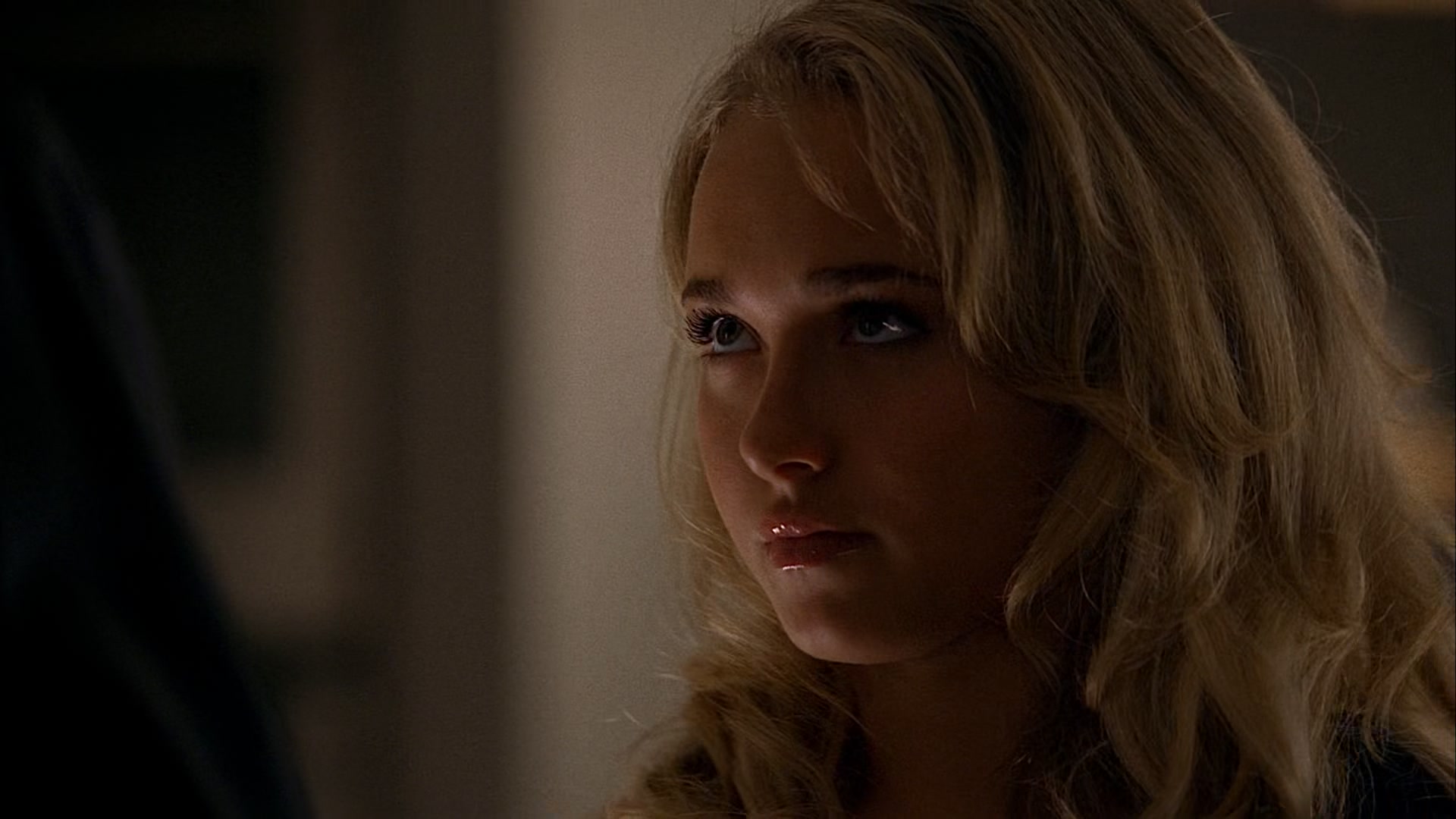 Heroes_S01E02_DontLookBack_1080p_BluRay_HPS_000655.jpg Heroes_S01E02_DontLookBack_1080p_BluRay_HPS_000655.jpg