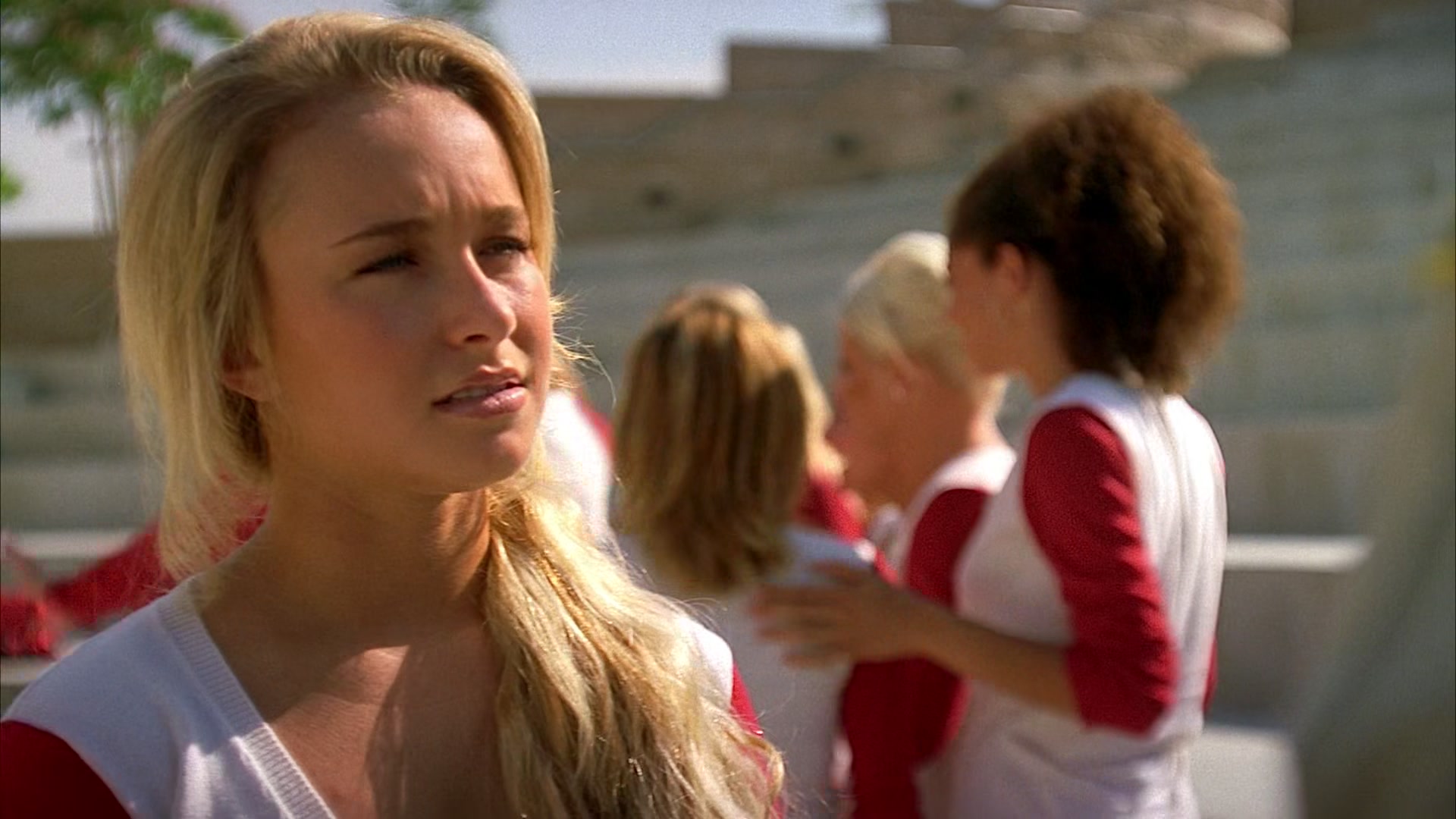 Heroes_S01E02_DontLookBack_1080p_BluRay_HPS_002609.jpg