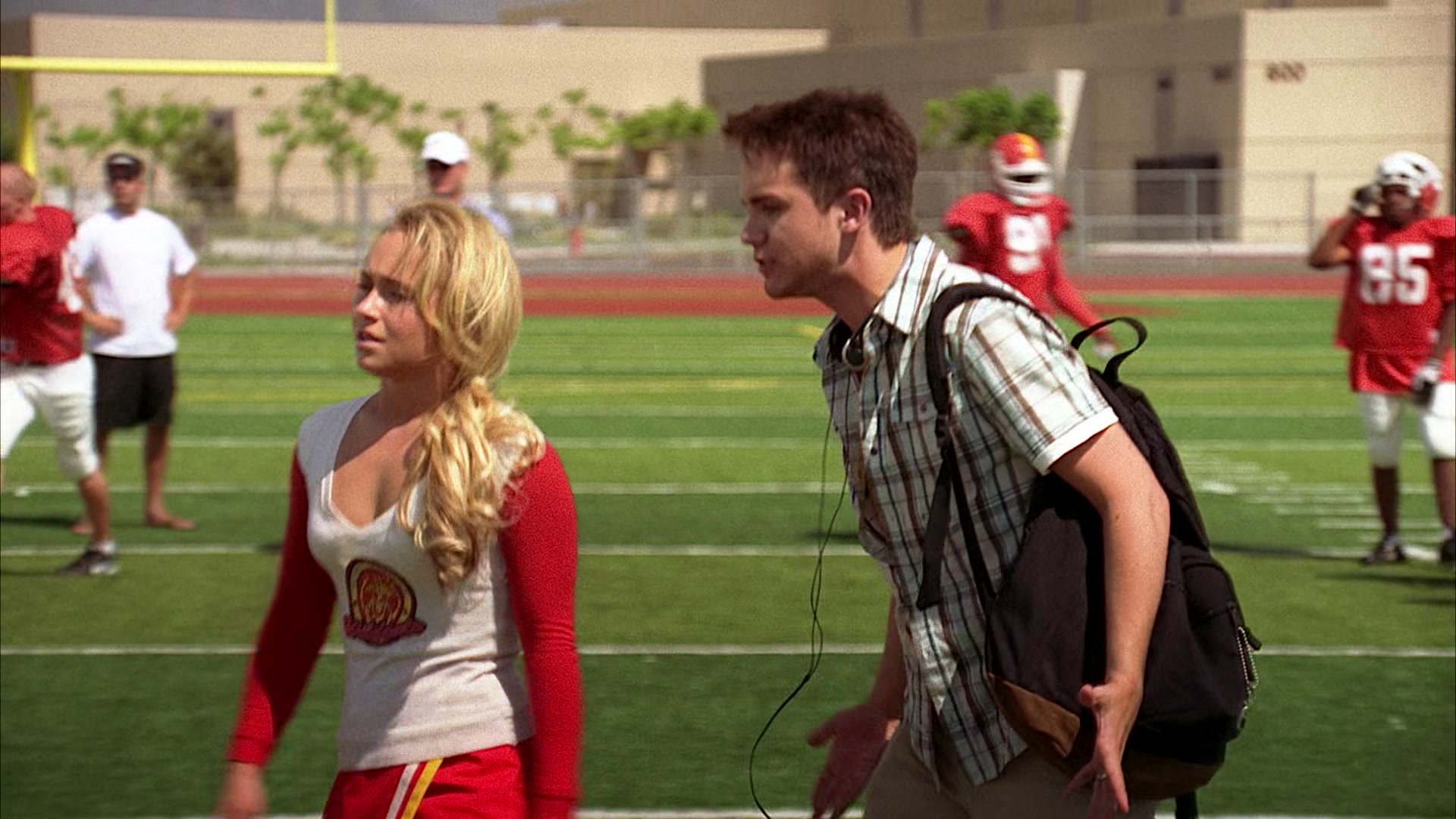 Heroes_S01E02_DontLookBack_1080p_BluRay_HPS_002695.jpg