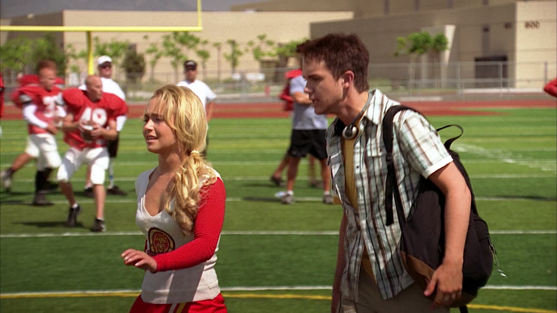 Heroes_S01E02_DontLookBack_1080p_BluRay_HPS_002698.jpg