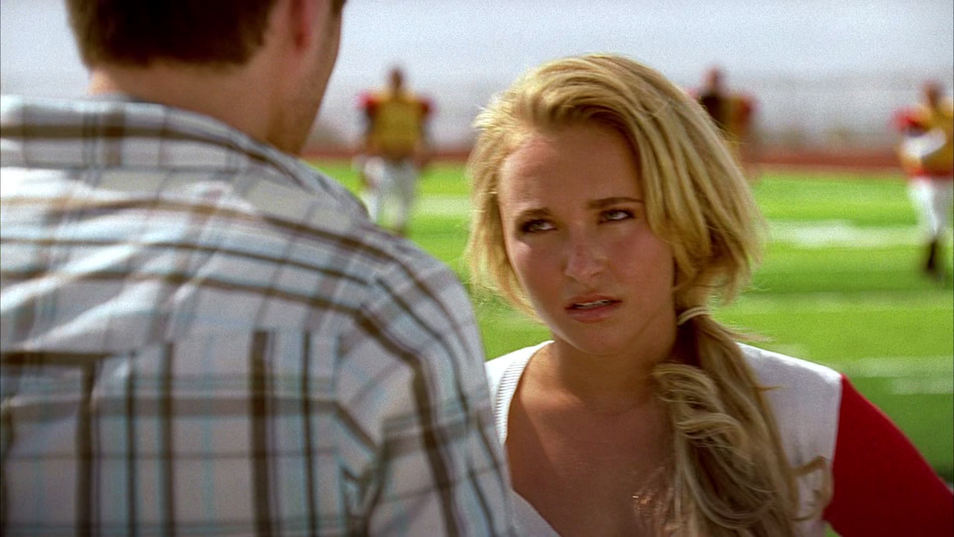 Heroes_S01E02_DontLookBack_1080p_BluRay_HPS_002814.jpg