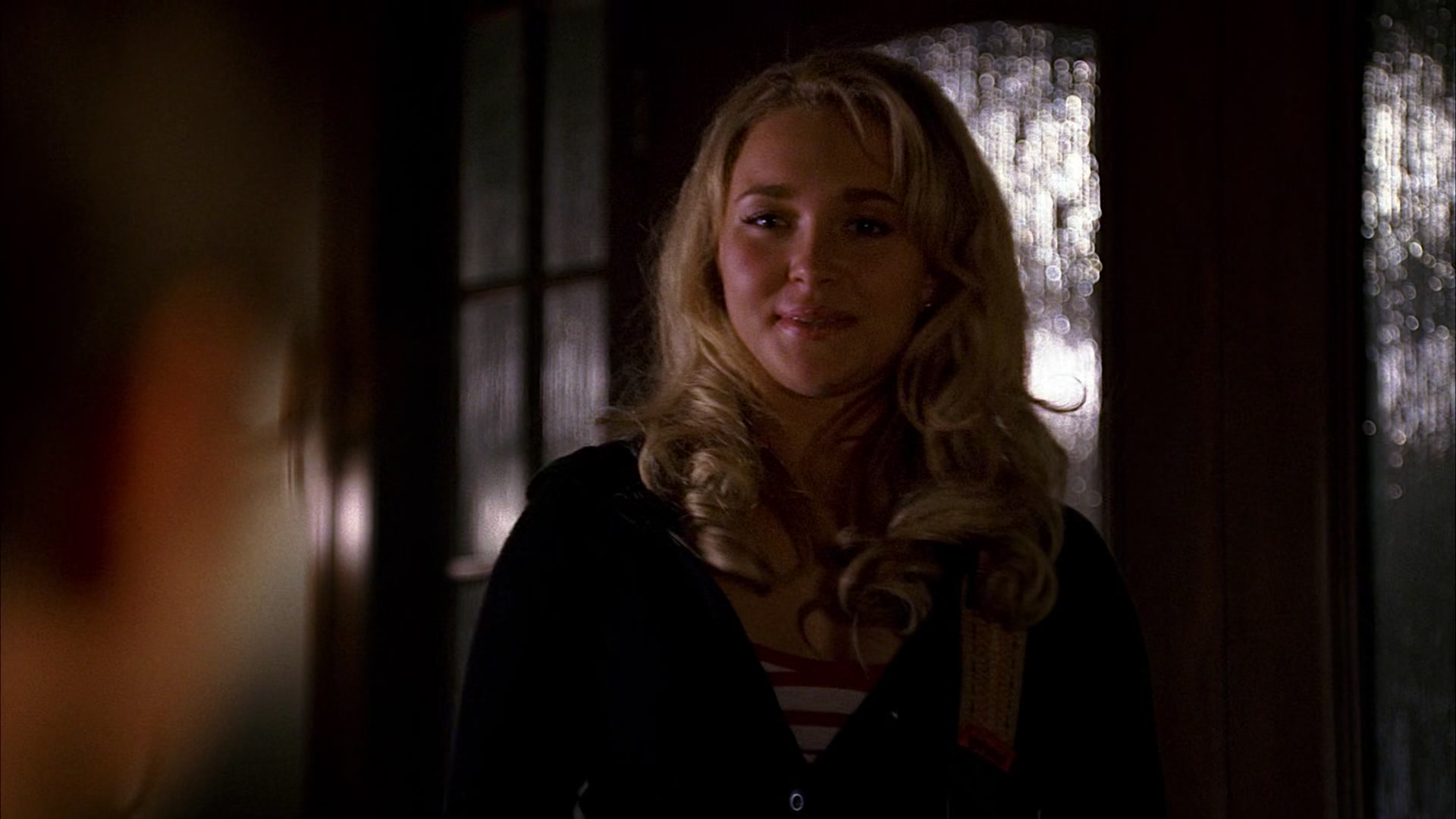 Heroes_S01E02_DontLookBack_1080p_BluRay_HPS_004928.jpg