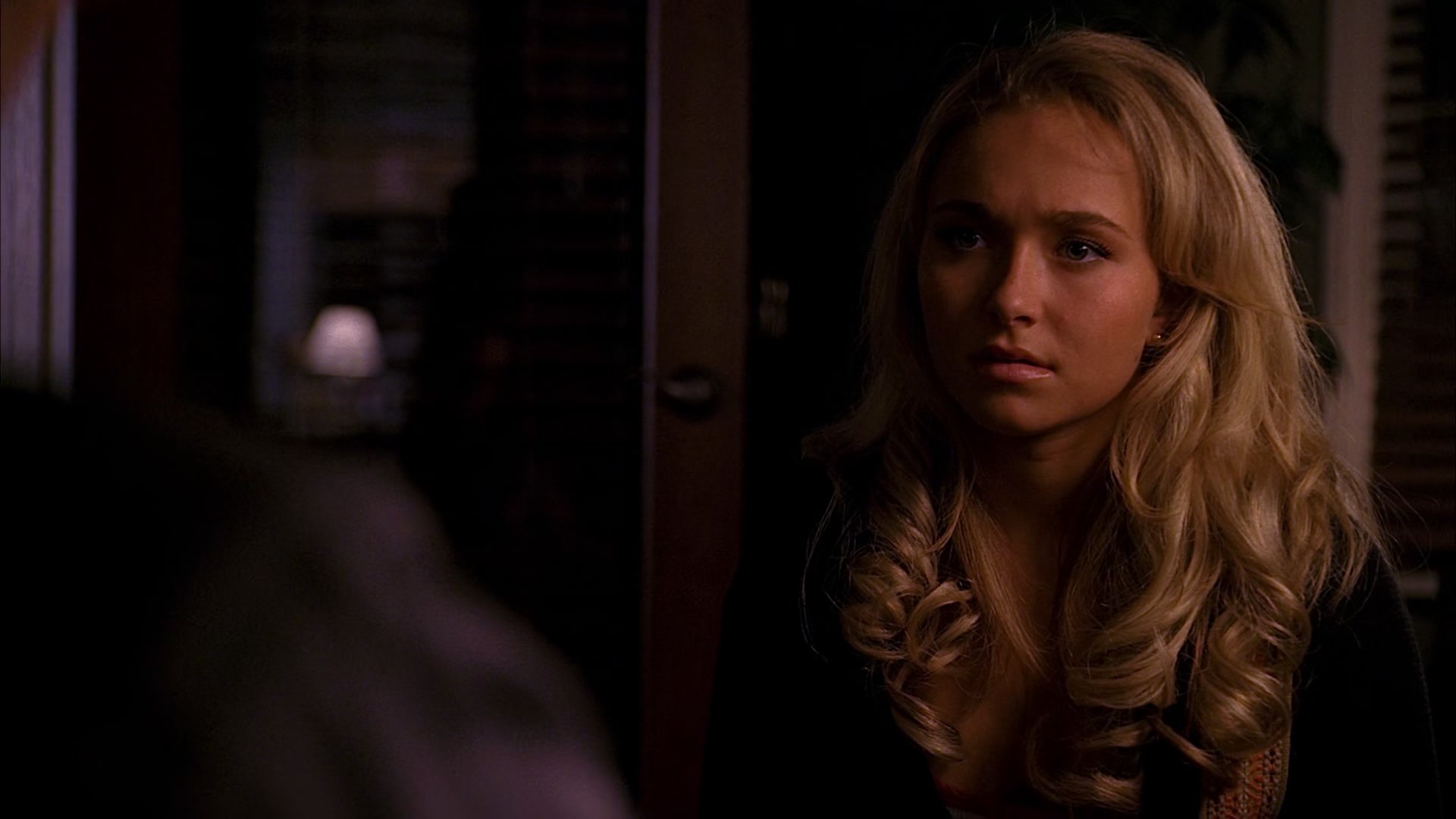 Heroes_S01E02_DontLookBack_1080p_BluRay_HPS_004963.jpg Heroes_S01E02_DontLookBack_1080p_BluRay_HPS_004963.jpg