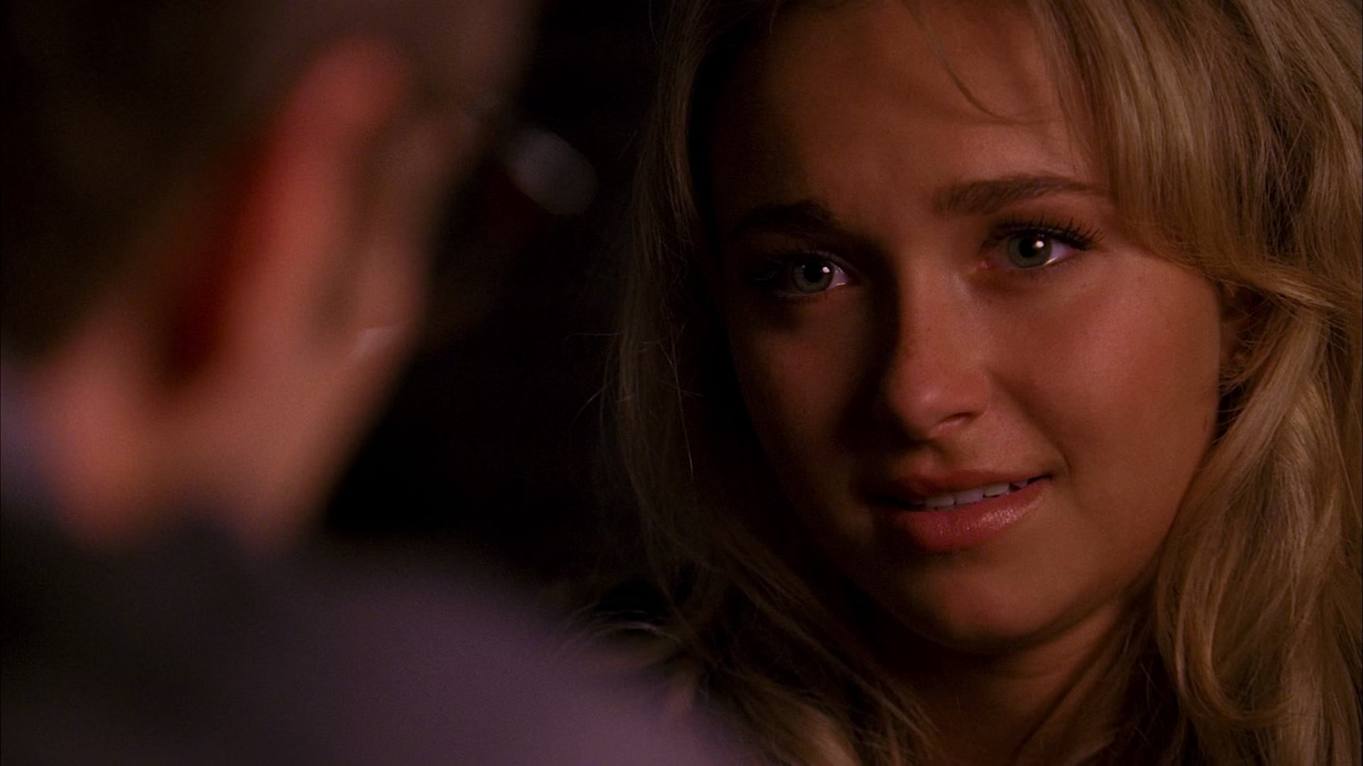 Heroes_S01E02_DontLookBack_1080p_BluRay_HPS_005046.jpg