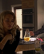 Heroes_S01E02_DontLookBack_1080p_BluRay_HPS_000453.jpg