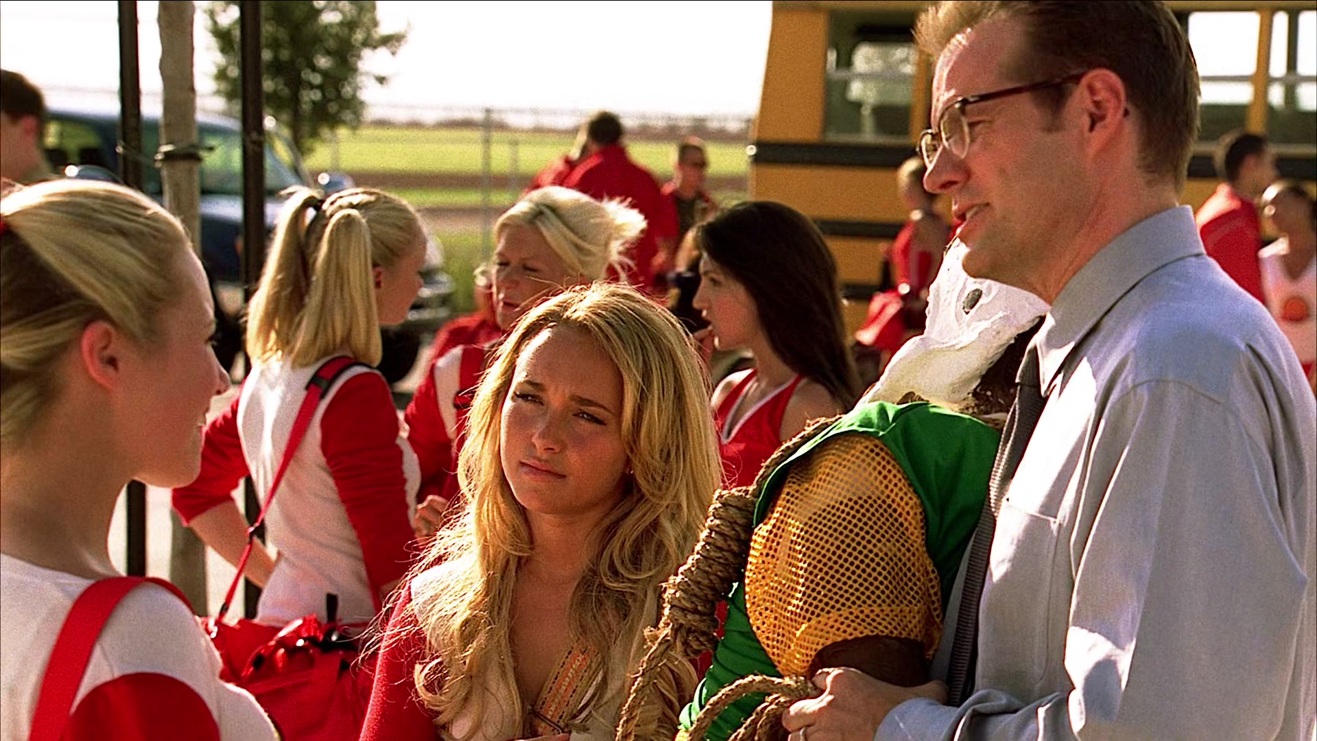 Heroes_S01E03_One_Giant_Leap_1080p_BluRay_HPS_000563.jpg