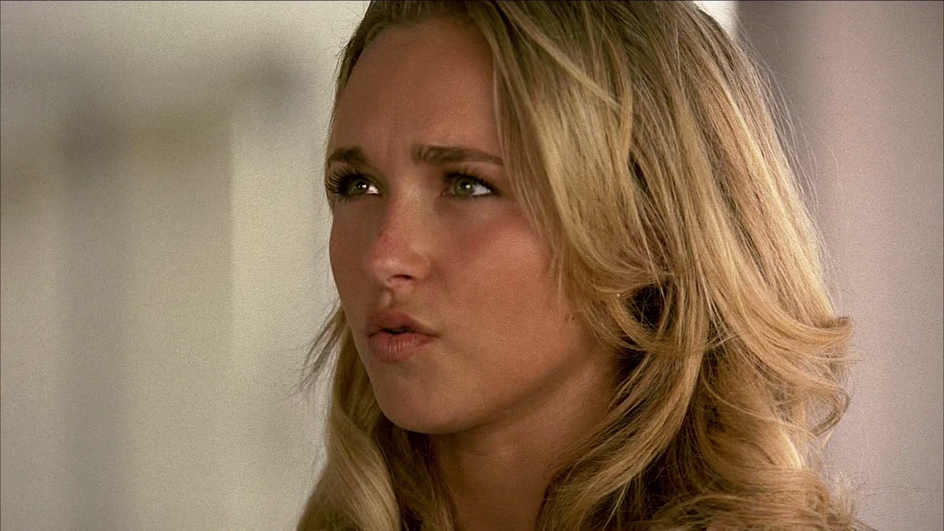 Heroes_S01E03_One_Giant_Leap_1080p_BluRay_HPS_001903.jpg