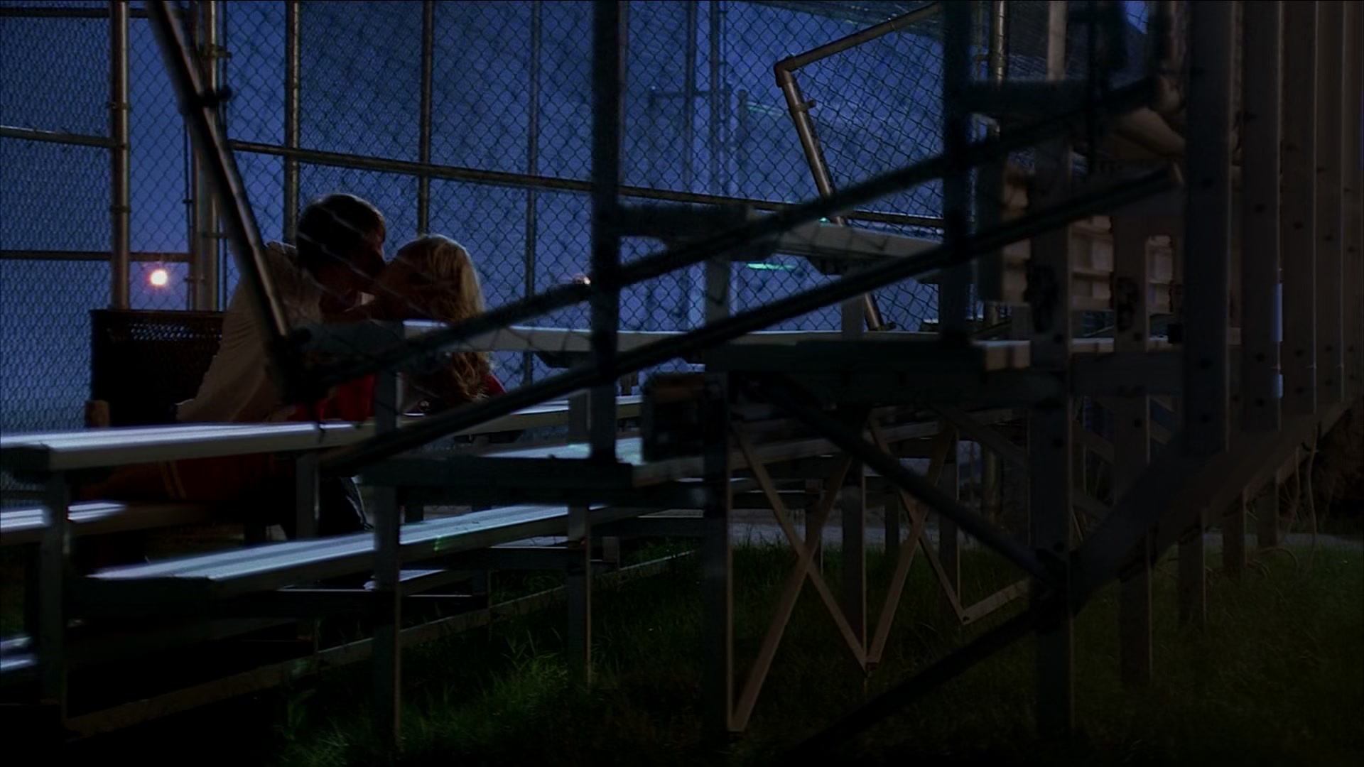 Heroes_S01E03_One_Giant_Leap_1080p_BluRay_HPS_004400.jpg Heroes_S01E03_One_Giant_Leap_1080p_BluRay_HPS_004400.jpg