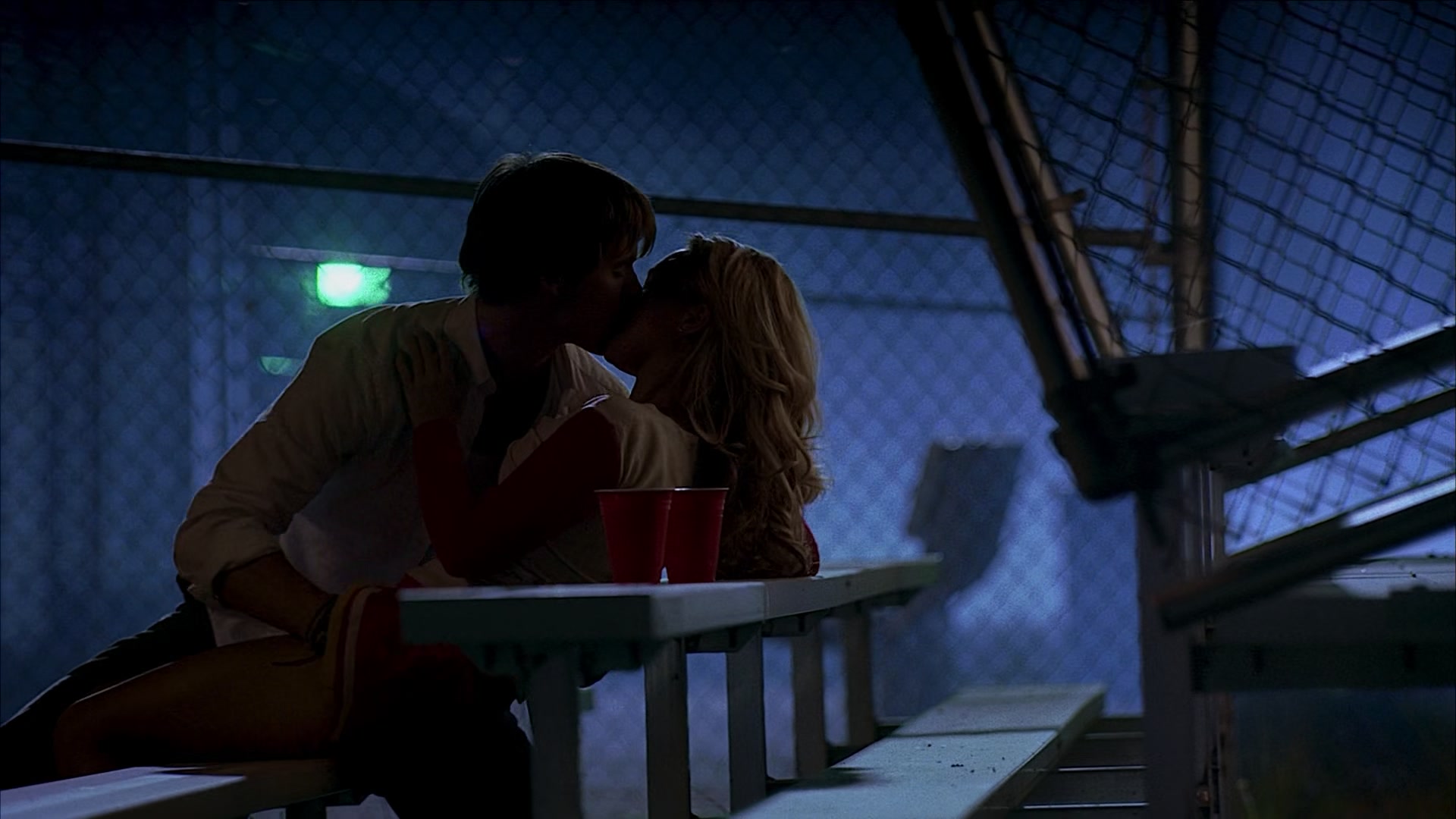 Heroes_S01E03_One_Giant_Leap_1080p_BluRay_HPS_004416.jpg Heroes_S01E03_One_Giant_Leap_1080p_BluRay_HPS_004416.jpg