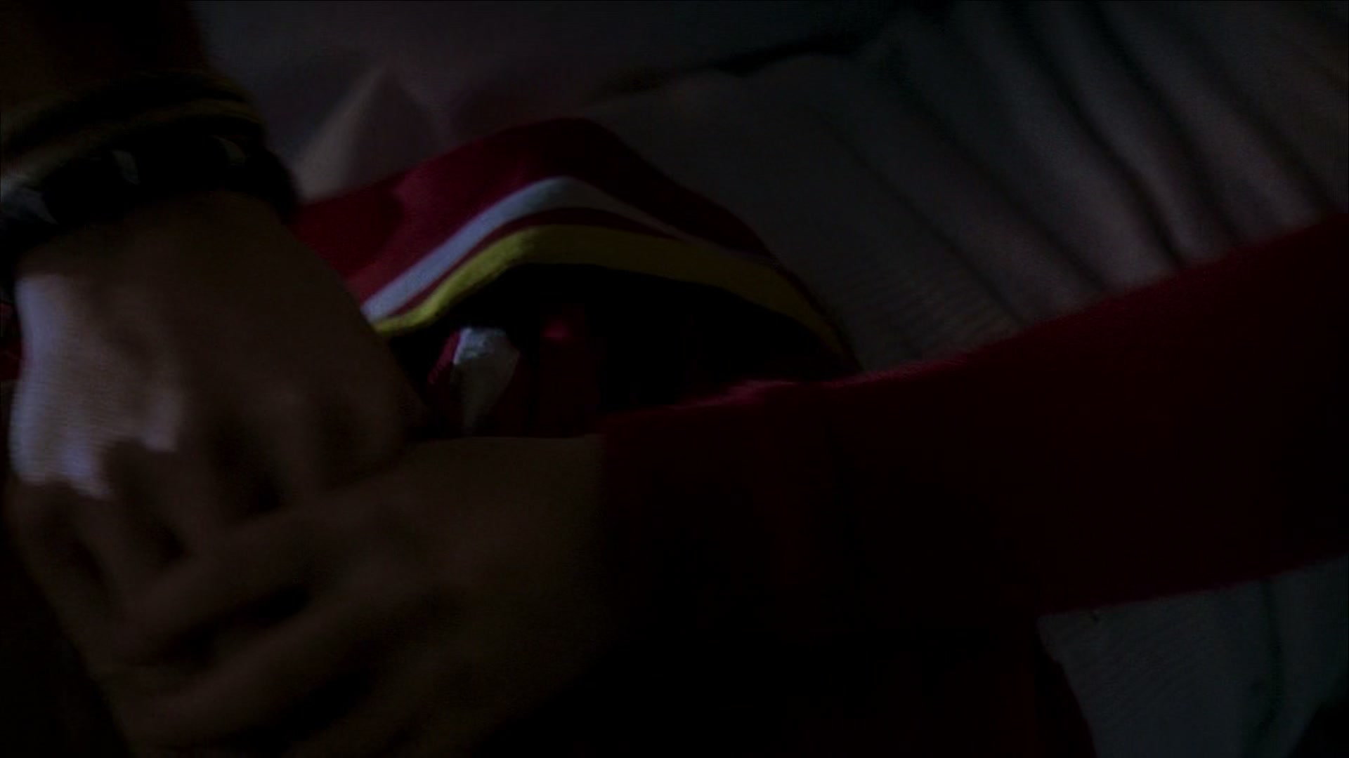Heroes_S01E03_One_Giant_Leap_1080p_BluRay_HPS_004421.jpg Heroes_S01E03_One_Giant_Leap_1080p_BluRay_HPS_004421.jpg
