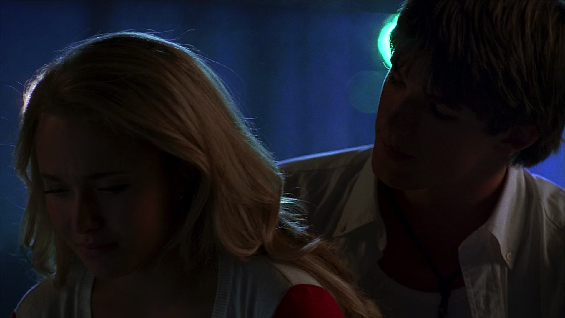 Heroes_S01E03_One_Giant_Leap_1080p_BluRay_HPS_004440.jpg Heroes_S01E03_One_Giant_Leap_1080p_BluRay_HPS_004440.jpg