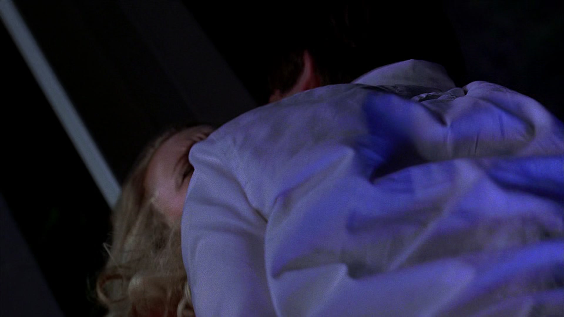 Heroes_S01E03_One_Giant_Leap_1080p_BluRay_HPS_004481.jpg