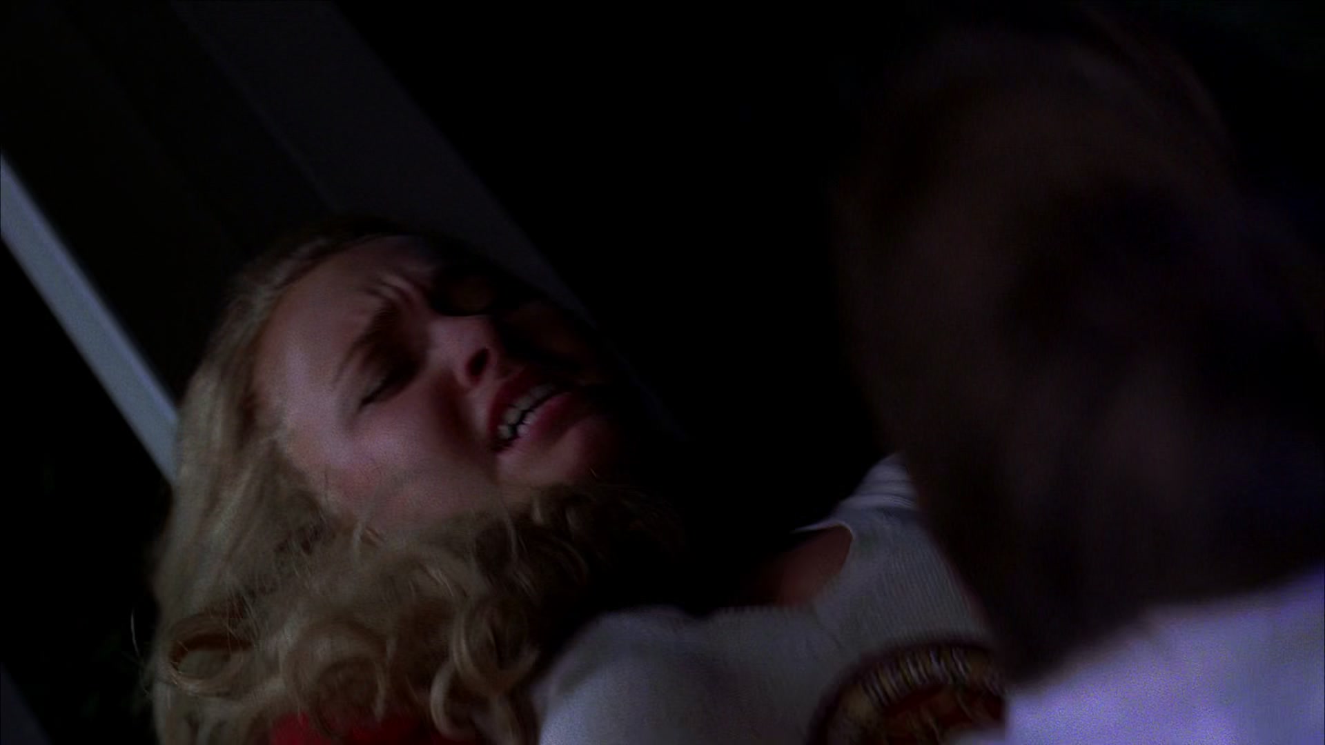Heroes_S01E03_One_Giant_Leap_1080p_BluRay_HPS_004483.jpg