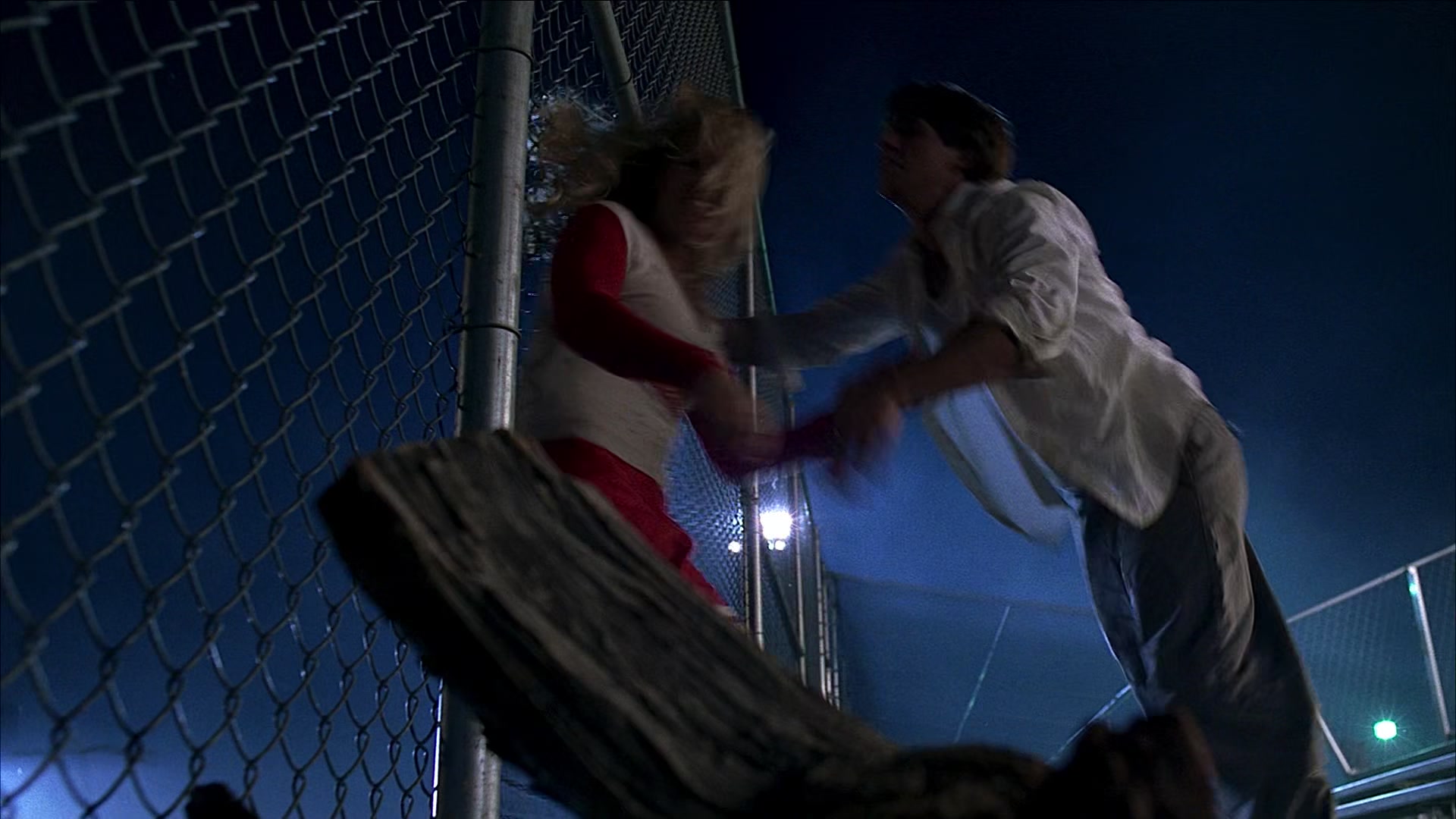 Heroes_S01E03_One_Giant_Leap_1080p_BluRay_HPS_004535.jpg Heroes_S01E03_One_Giant_Leap_1080p_BluRay_HPS_004535.jpg