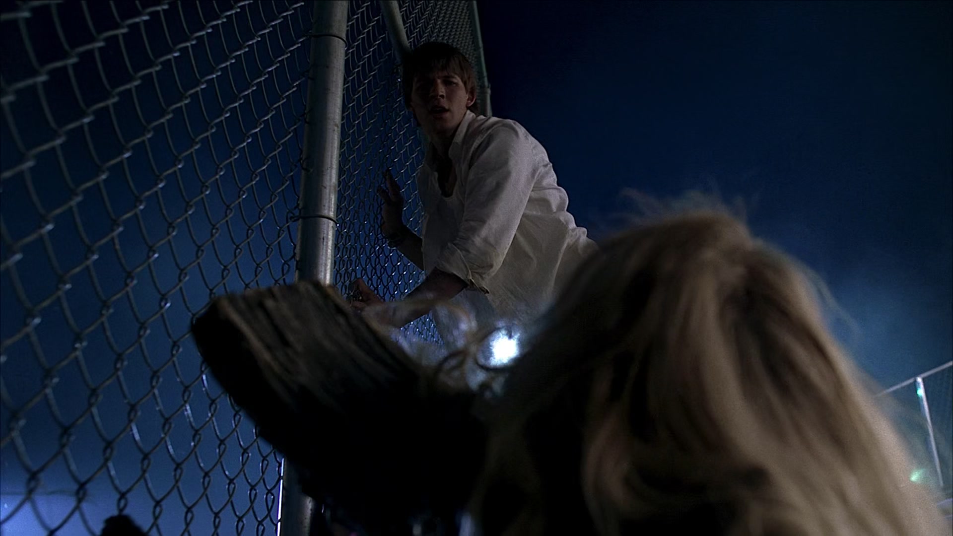 Heroes_S01E03_One_Giant_Leap_1080p_BluRay_HPS_004539.jpg