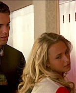 Heroes_S01E03_One_Giant_Leap_1080p_BluRay_HPS_001849.jpg