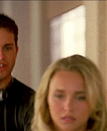 Heroes_S01E03_One_Giant_Leap_1080p_BluRay_HPS_001852.jpg