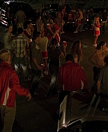Heroes_S01E03_One_Giant_Leap_1080p_BluRay_HPS_003838.jpg