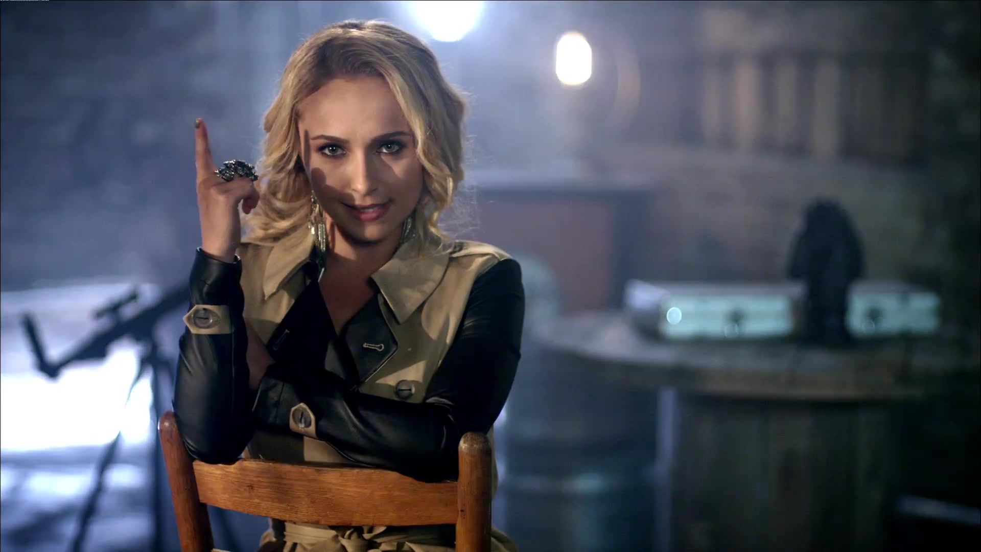 HaydenPanettiere_Telescope_MusicVideo_173.jpg HaydenPanettiere_Telescope_MusicVideo_173.jpg