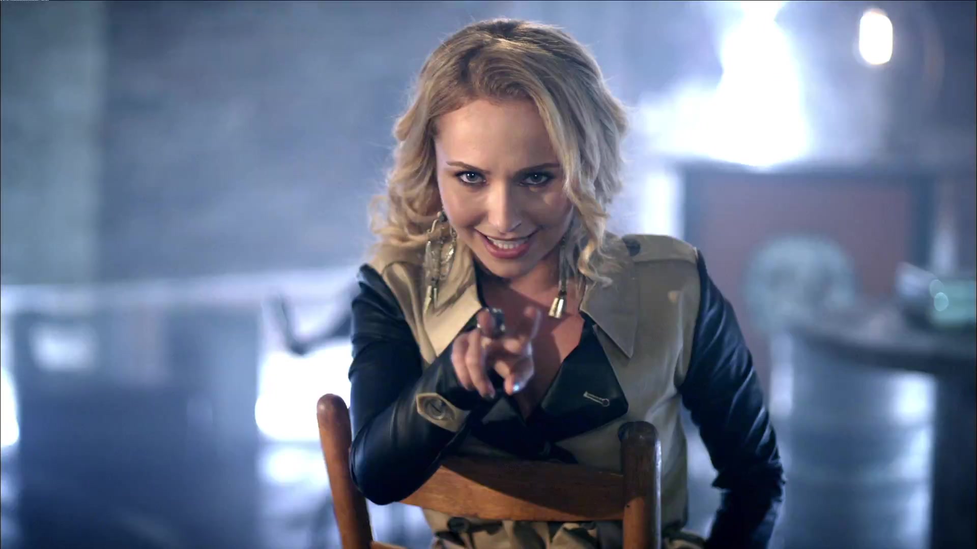 HaydenPanettiere_Telescope_MusicVideo_208.jpg HaydenPanettiere_Telescope_MusicVideo_208.jpg