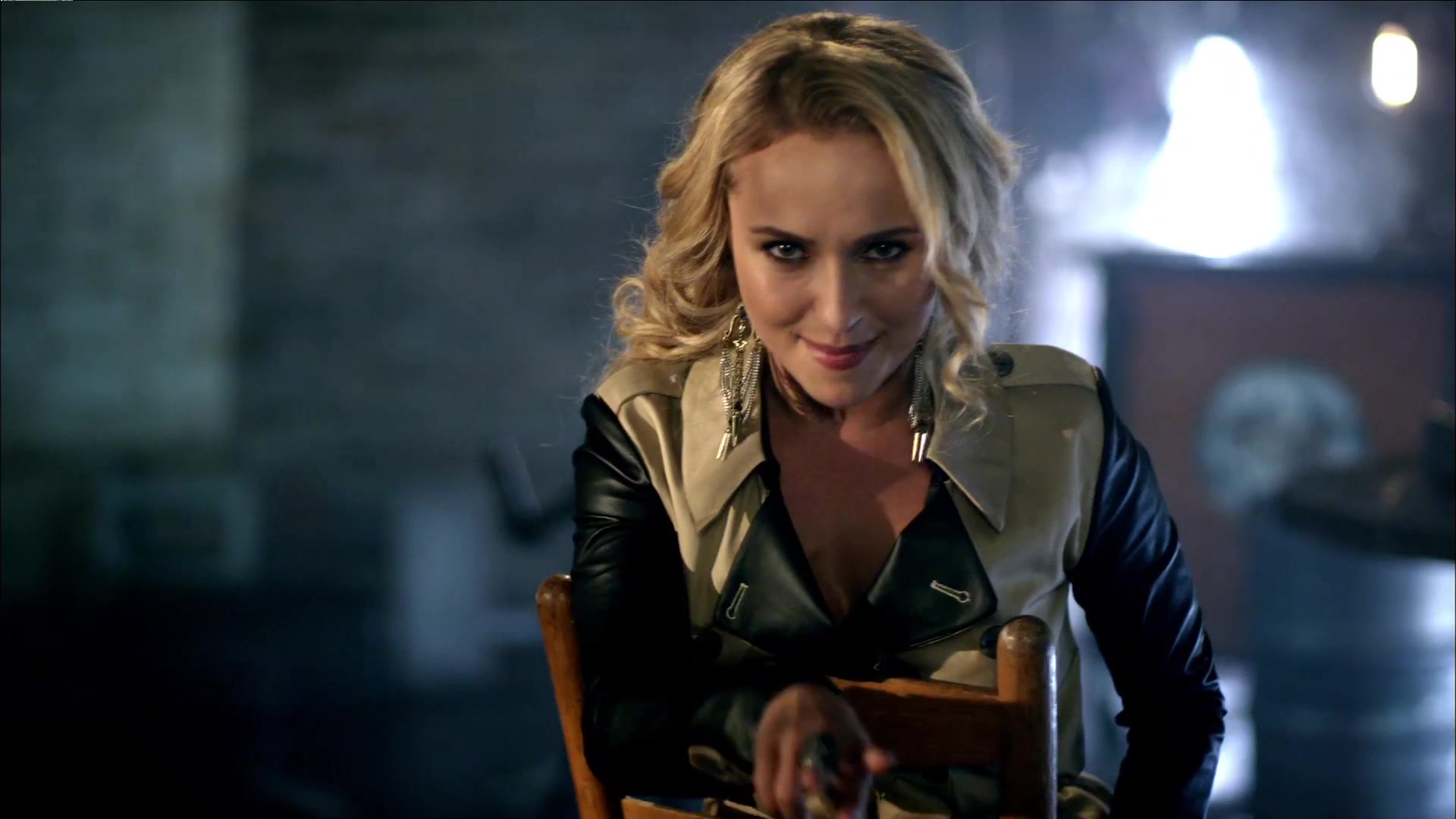 HaydenPanettiere_Telescope_MusicVideo_209.jpg