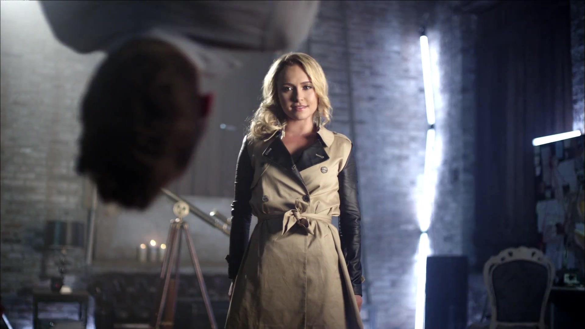 HaydenPanettiere_Telescope_MusicVideo_211.jpg HaydenPanettiere_Telescope_MusicVideo_211.jpg