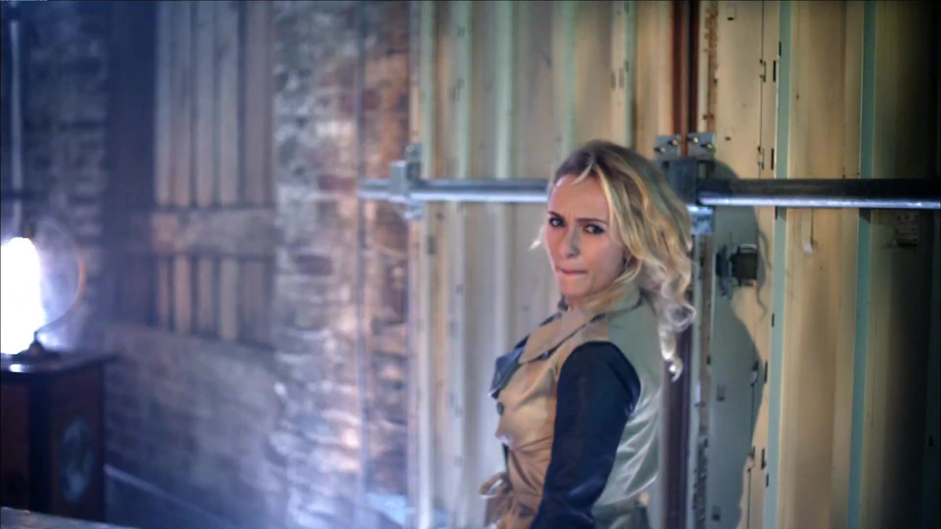 HaydenPanettiere_Telescope_MusicVideo_217.jpg HaydenPanettiere_Telescope_MusicVideo_217.jpg