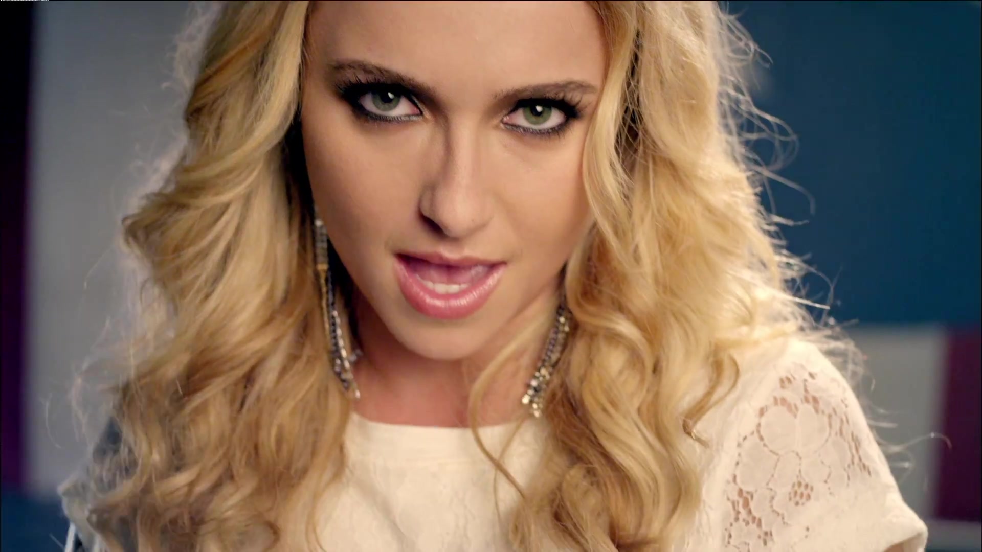 HaydenPanettiere_Telescope_MusicVideo_376.jpg HaydenPanettiere_Telescope_MusicVideo_376.jpg