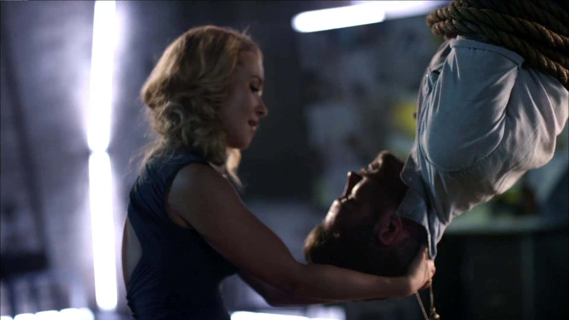 HaydenPanettiere_Telescope_MusicVideo_382.jpg HaydenPanettiere_Telescope_MusicVideo_382.jpg