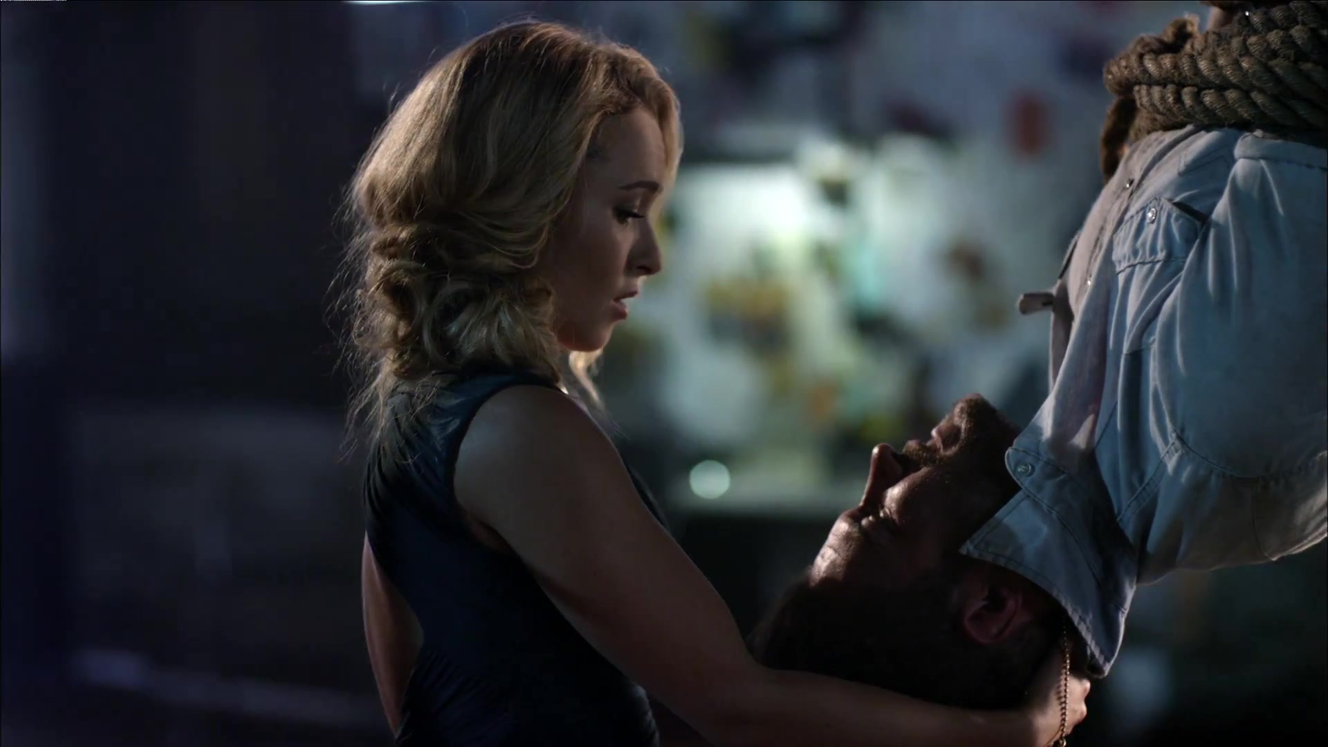 HaydenPanettiere_Telescope_MusicVideo_433.jpg HaydenPanettiere_Telescope_MusicVideo_433.jpg
