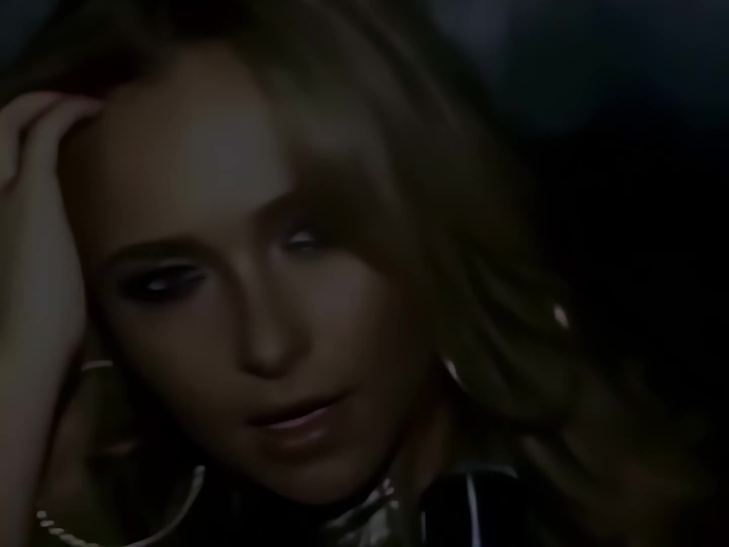 HaydenPanettiere_WakeUpCall_4K_0011.jpg HaydenPanettiere_WakeUpCall_4K_0011.jpg