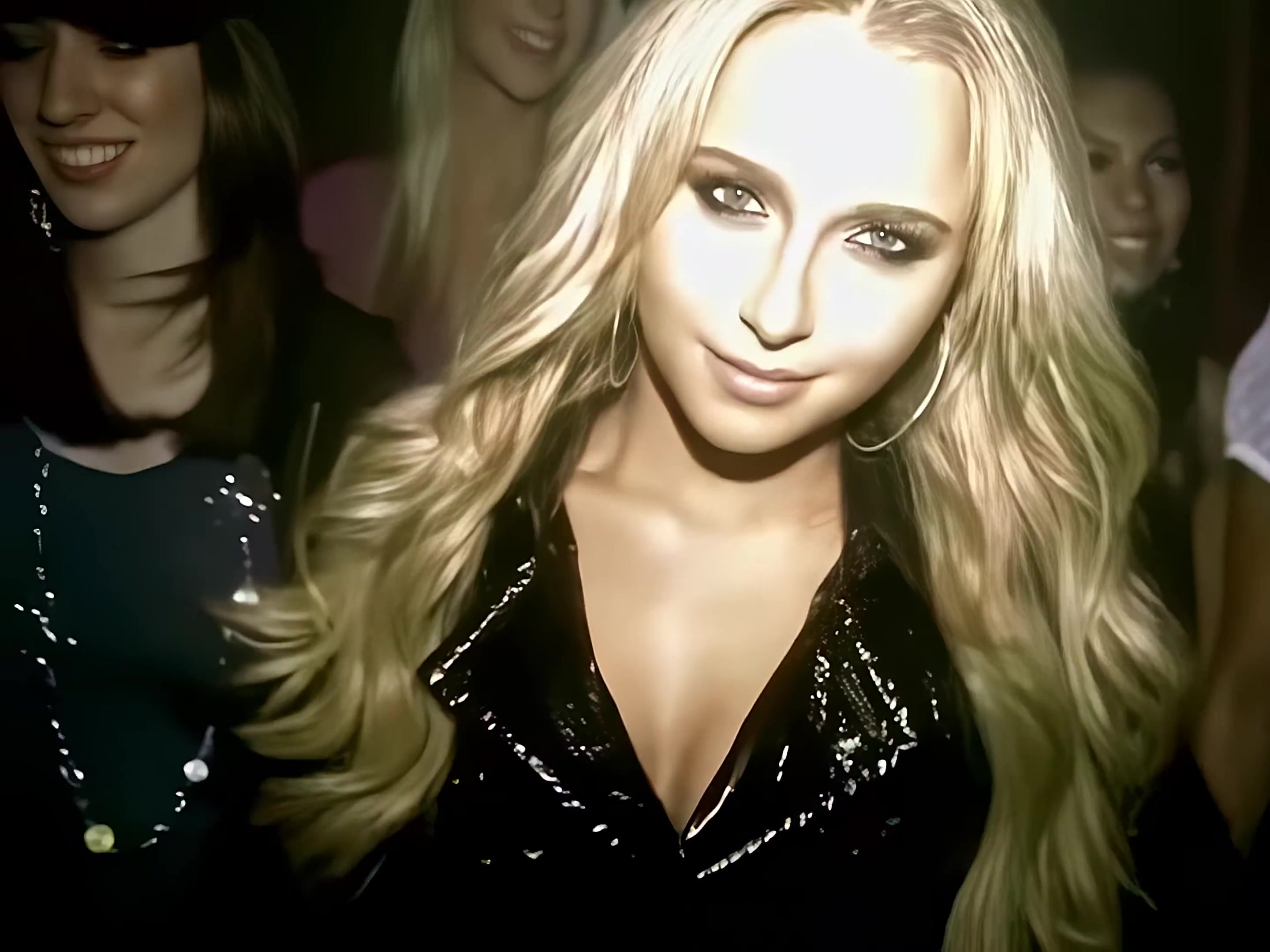 HaydenPanettiere_WakeUpCall_4K_0042.jpg