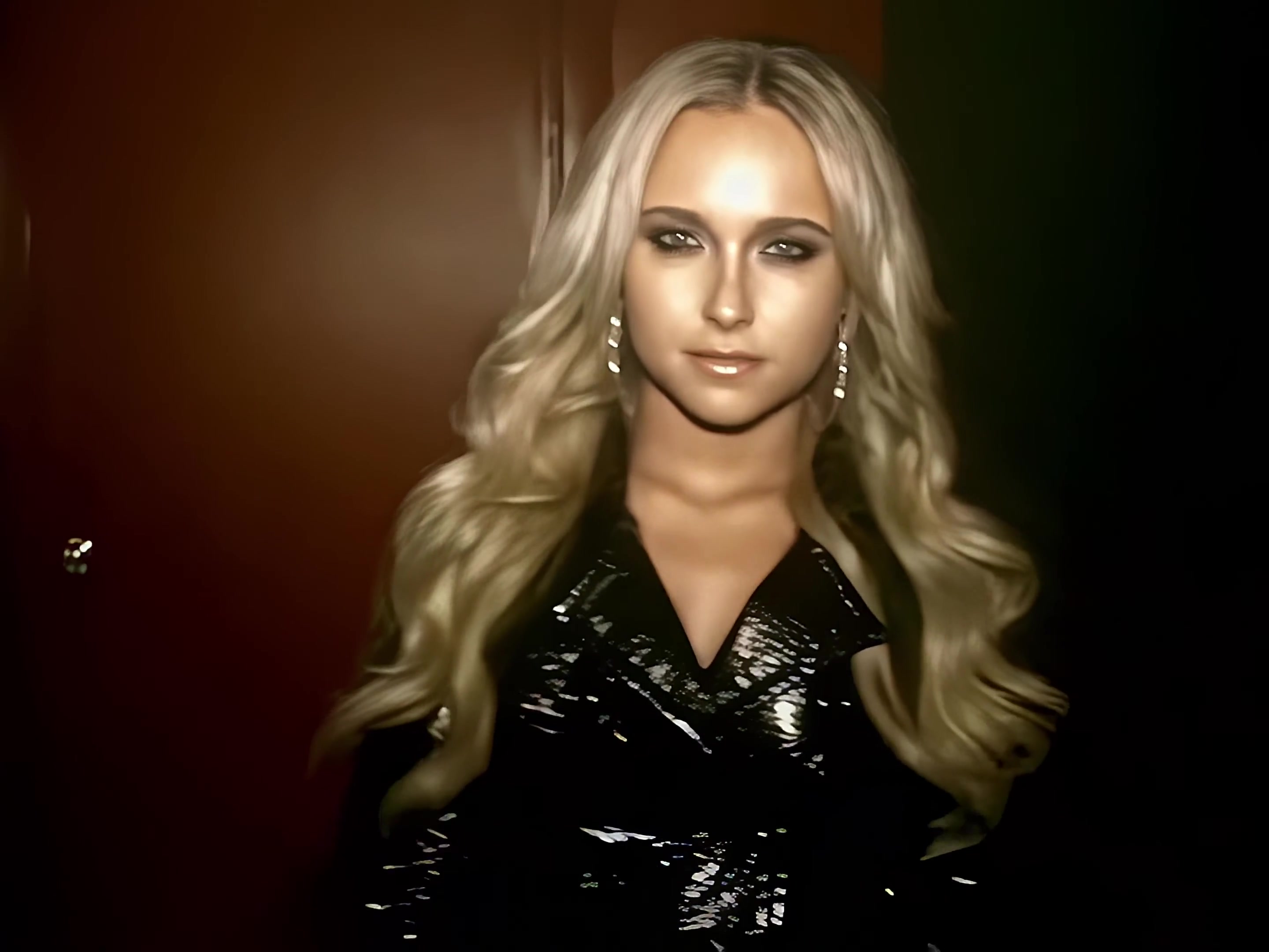 HaydenPanettiere_WakeUpCall_4K_0281.jpg HaydenPanettiere_WakeUpCall_4K_0281.jpg