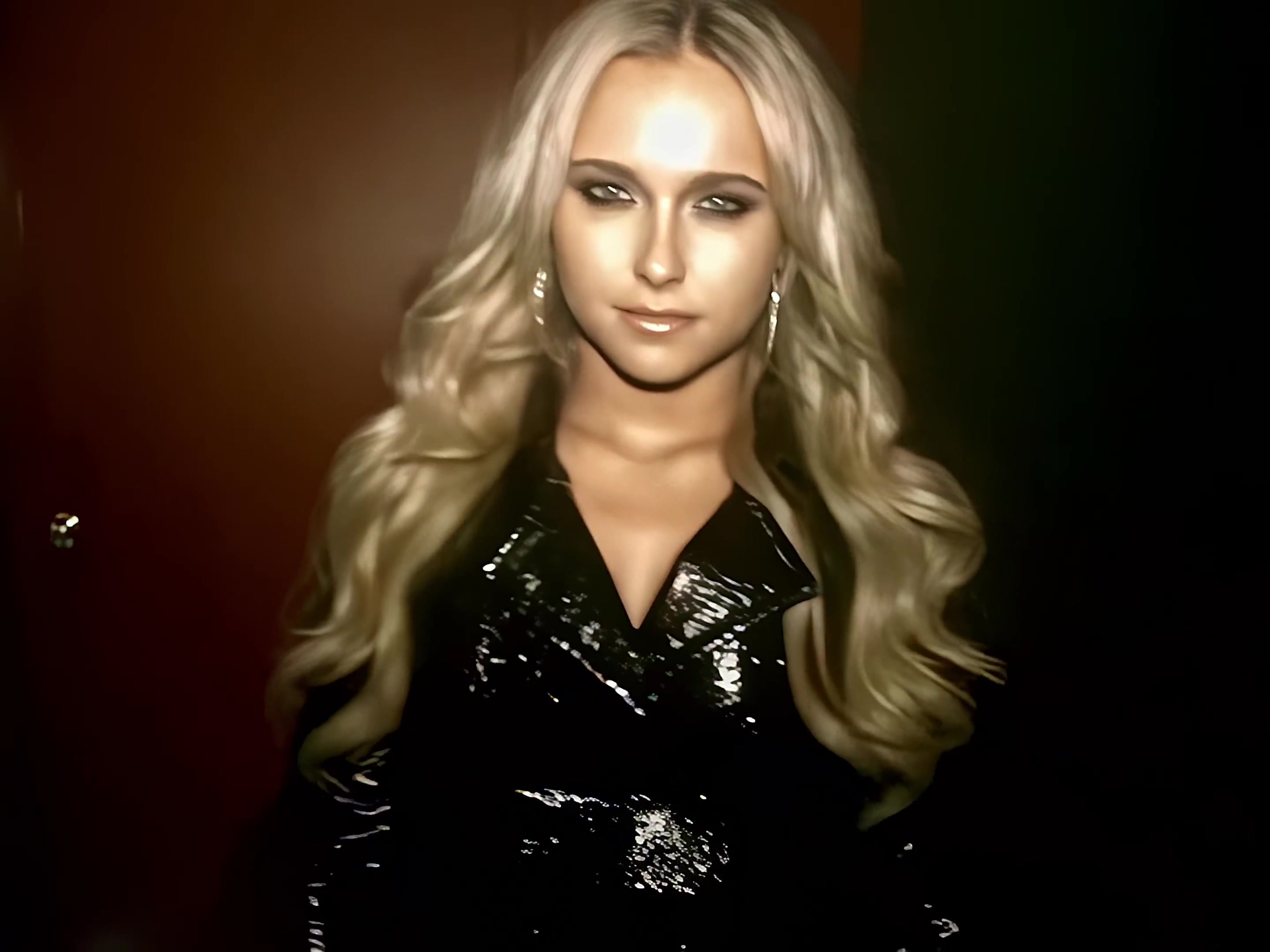 HaydenPanettiere_WakeUpCall_4K_0282.jpg HaydenPanettiere_WakeUpCall_4K_0282.jpg