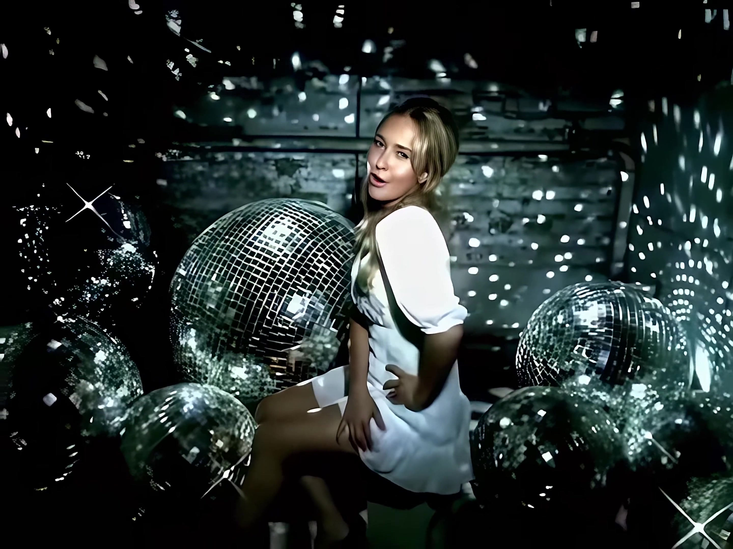 HaydenPanettiere_WakeUpCall_4K_0688.jpg HaydenPanettiere_WakeUpCall_4K_0688.jpg