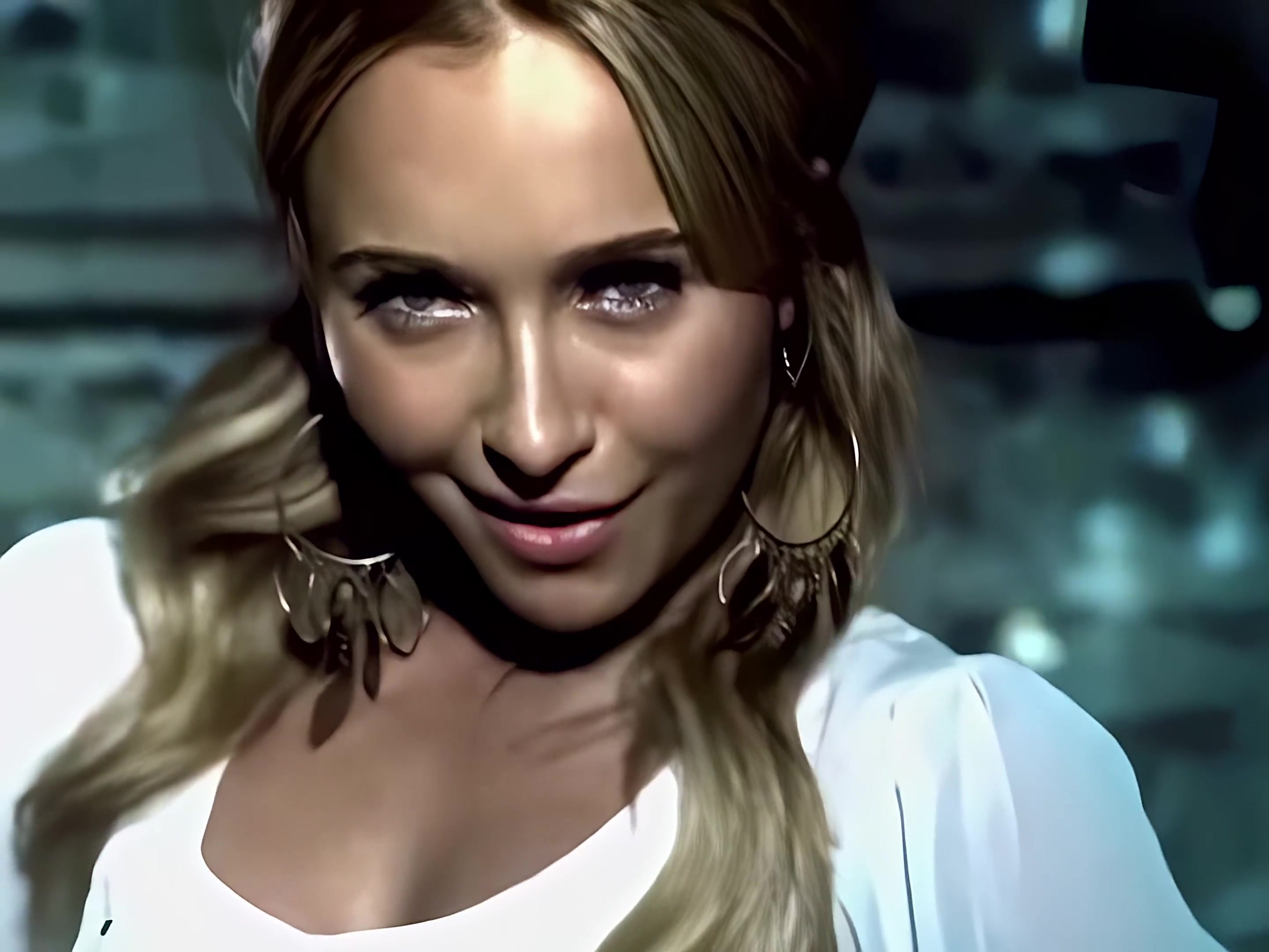 HaydenPanettiere_WakeUpCall_4K_0700.jpg HaydenPanettiere_WakeUpCall_4K_0700.jpg