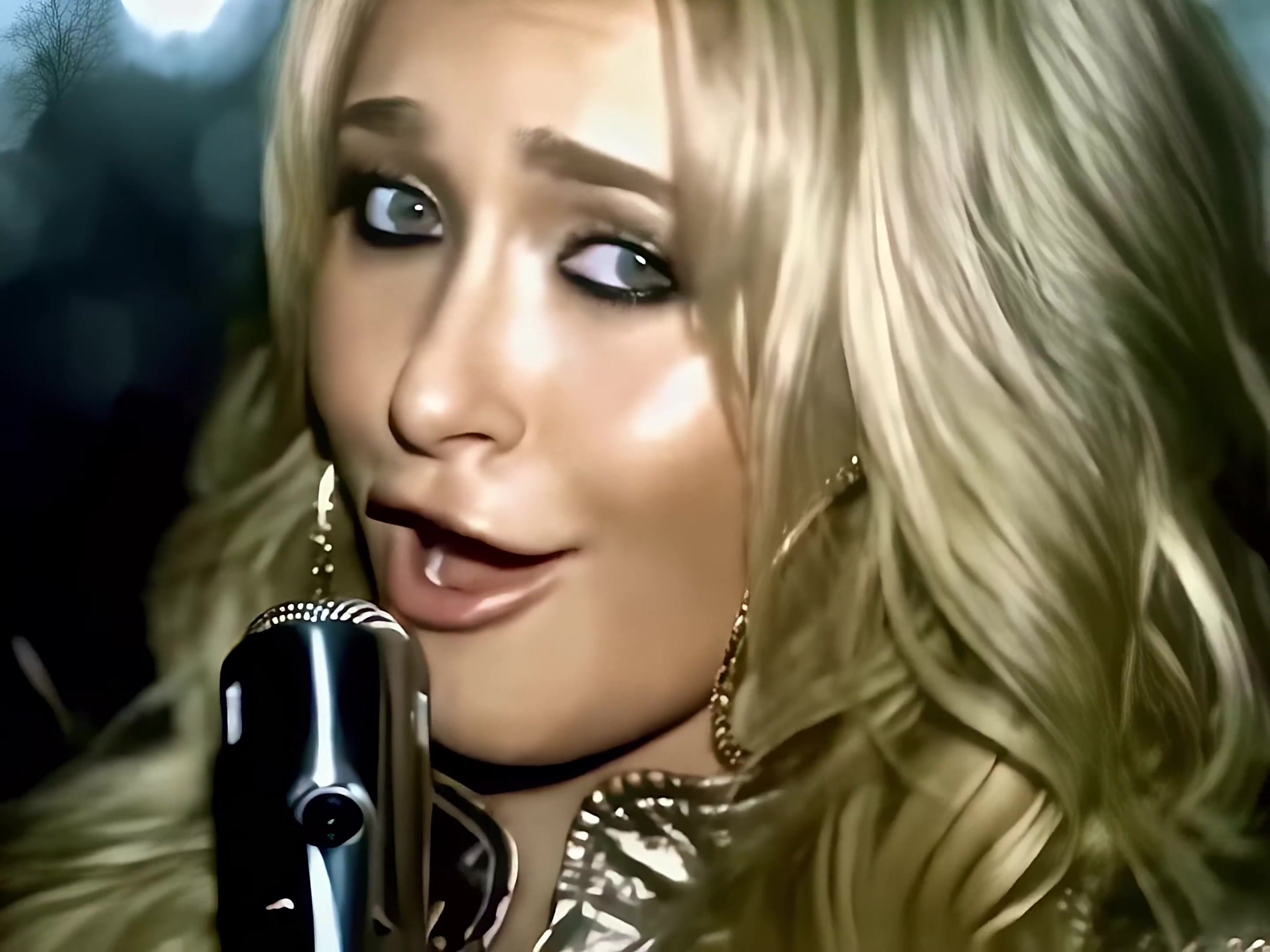HaydenPanettiere_WakeUpCall_4K_1210.jpg HaydenPanettiere_WakeUpCall_4K_1210.jpg