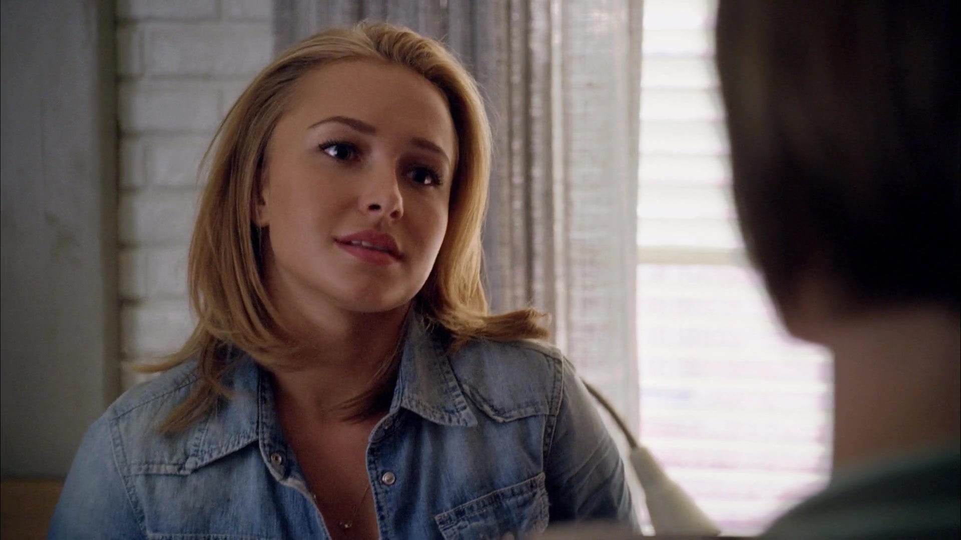 Heroes_S04E01E02_1080p_00622.jpg