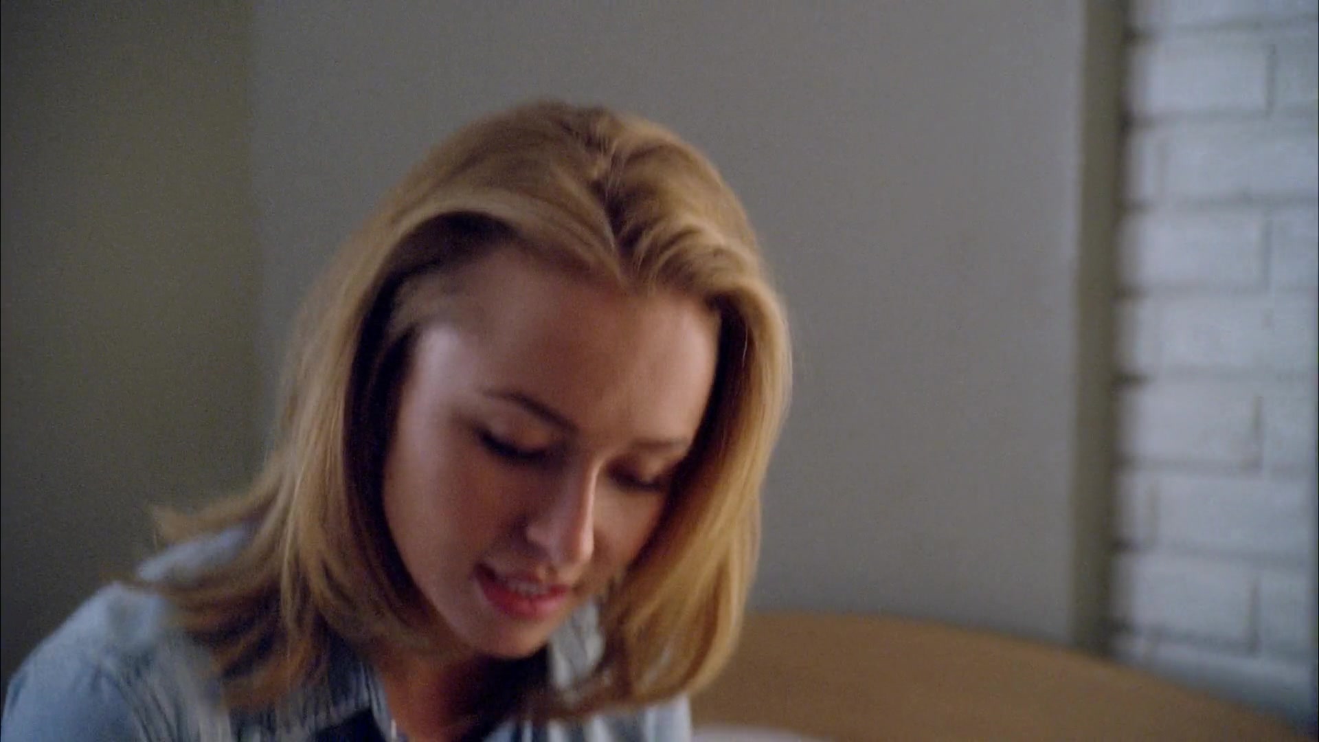 Heroes_S04E01E02_1080p_00695.jpg