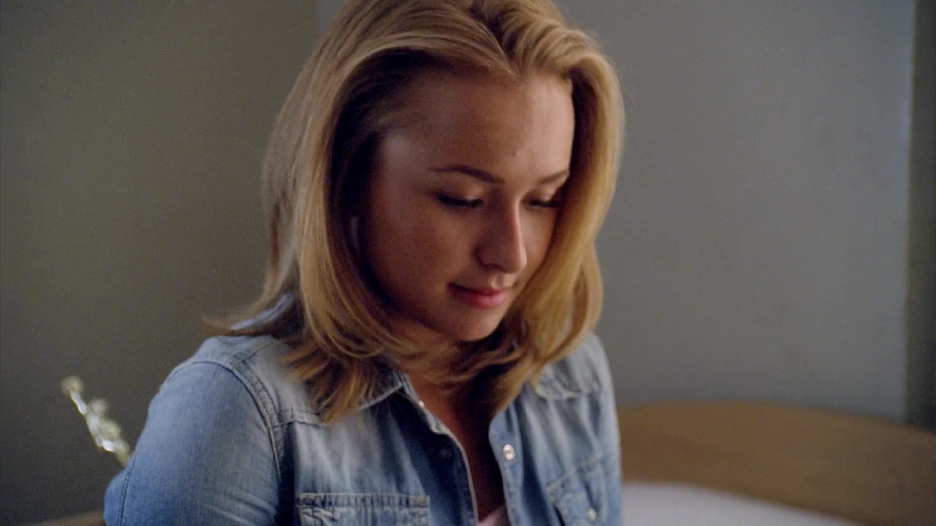 Heroes_S04E01E02_1080p_00700.jpg