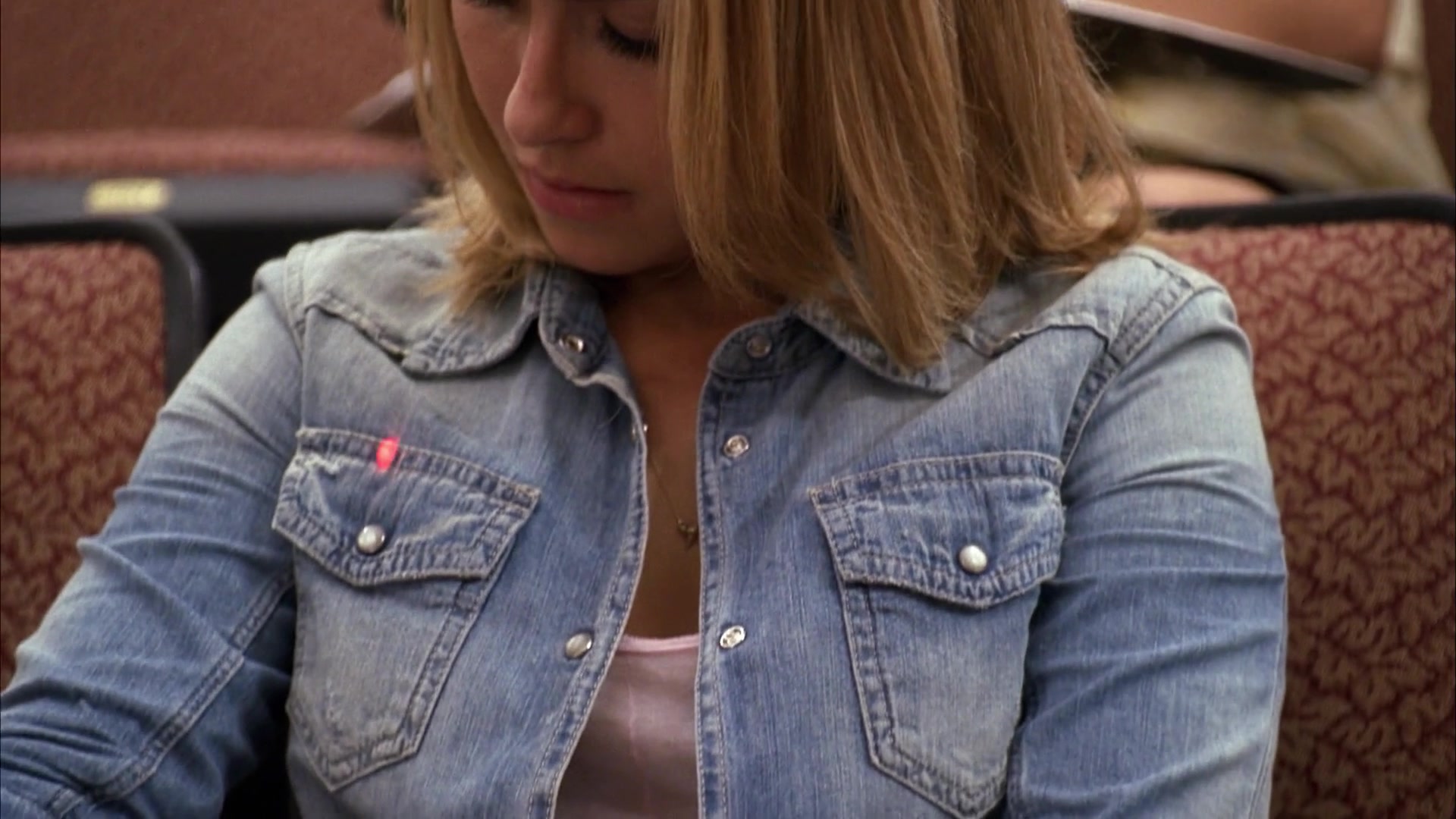 Heroes_S04E01E02_1080p_01633.jpg