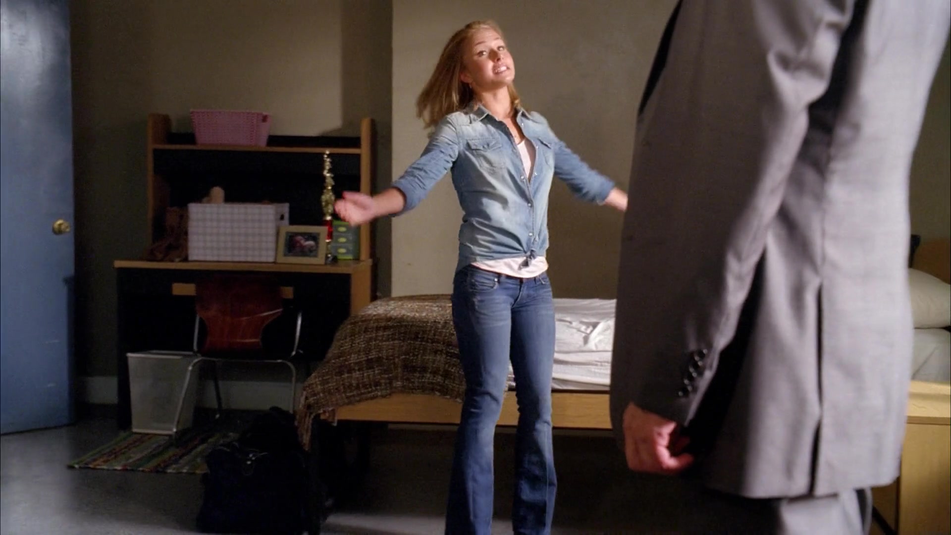 Heroes_S04E01E02_1080p_04214.jpg