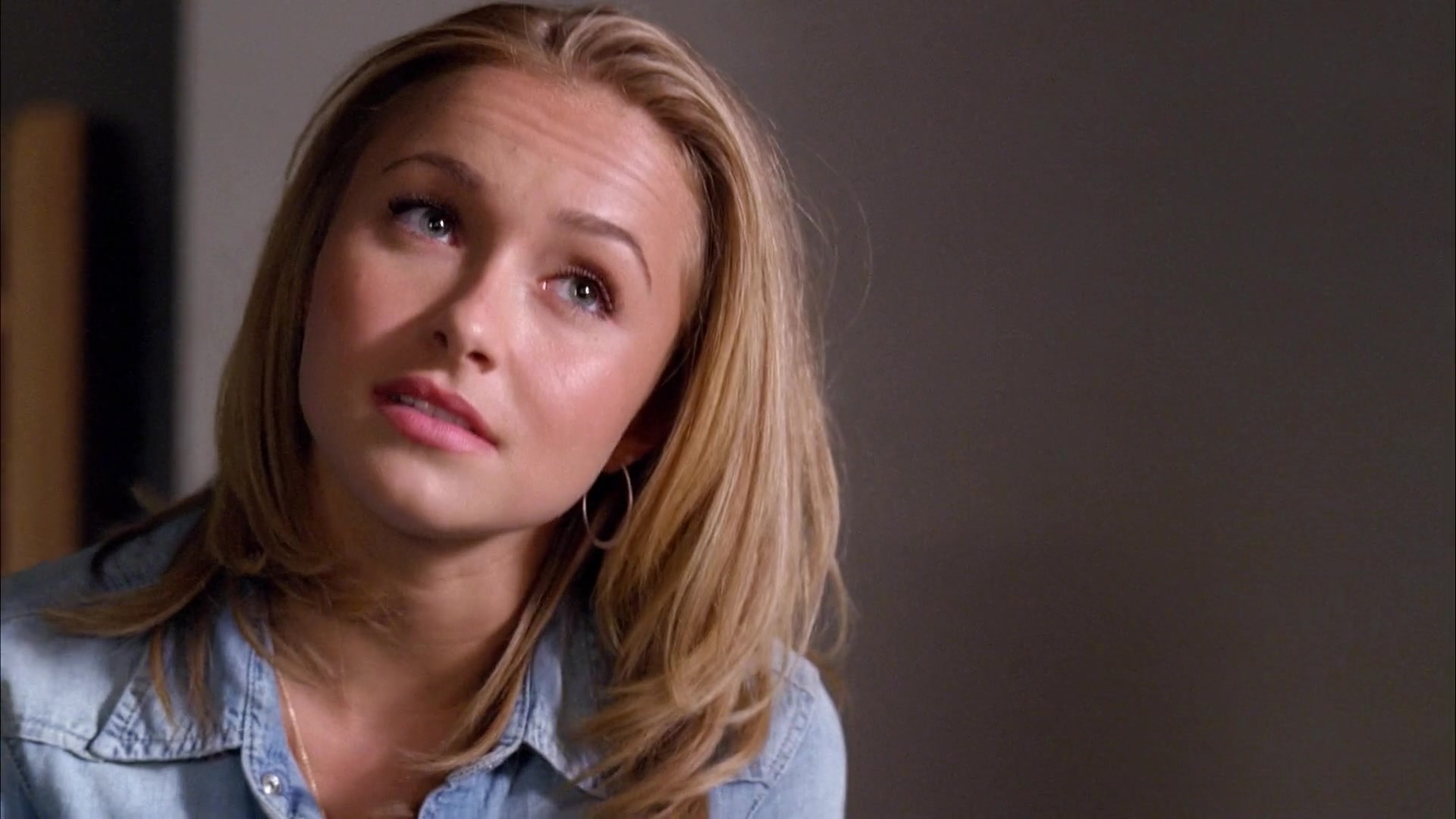 Heroes_S04E01E02_1080p_04235.jpg Heroes_S04E01E02_1080p_04235.jpg