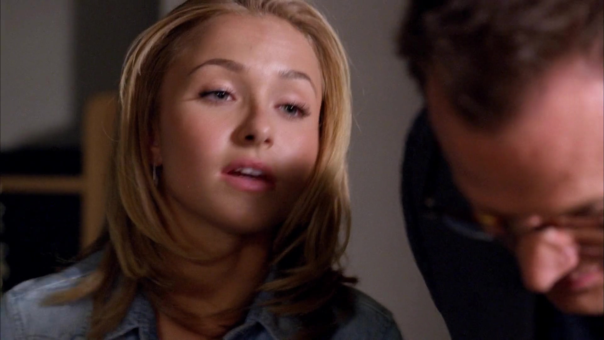 Heroes_S04E01E02_1080p_04287.jpg Heroes_S04E01E02_1080p_04287.jpg