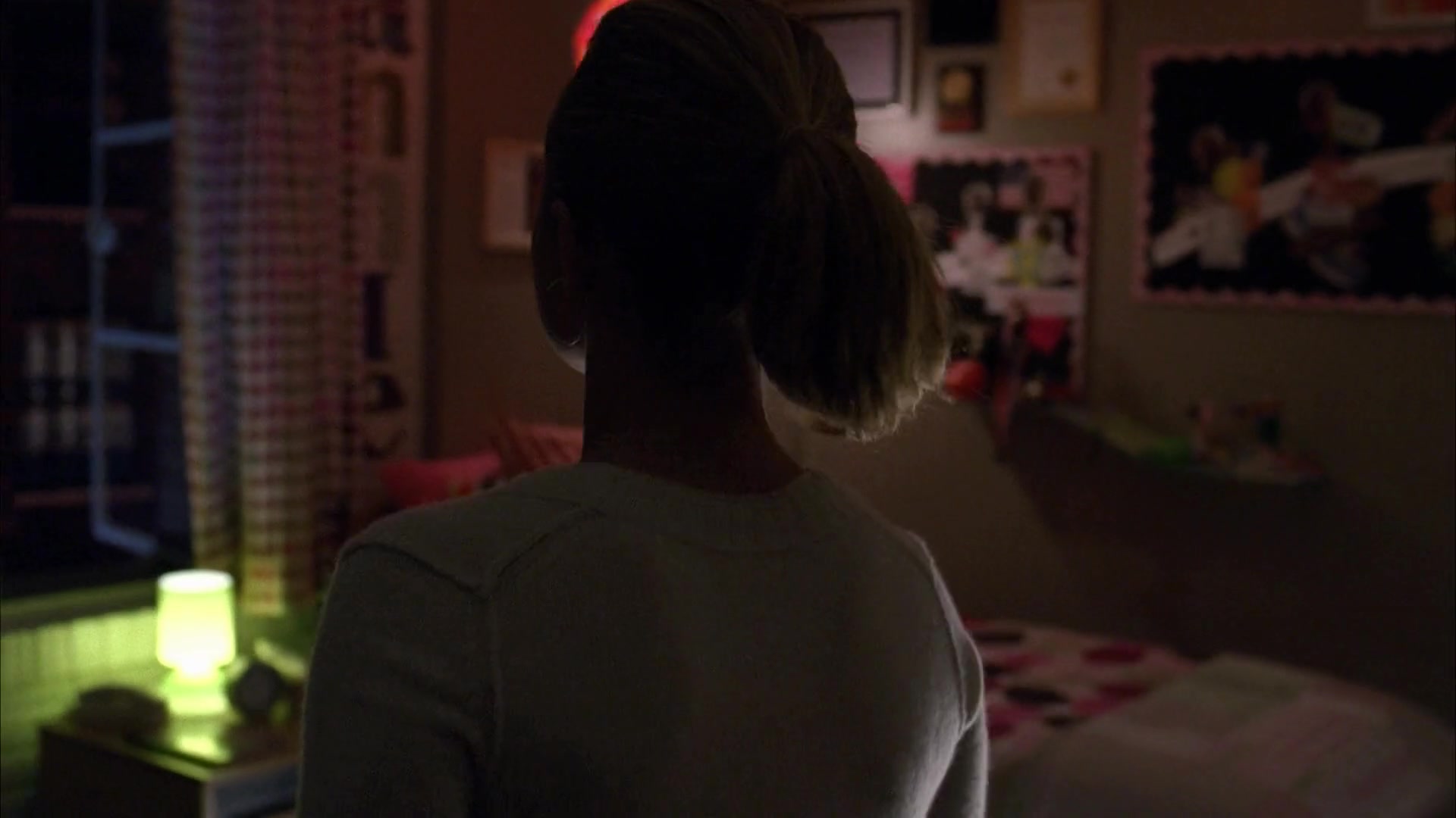 Heroes_S04E01E02_1080p_06631.jpg