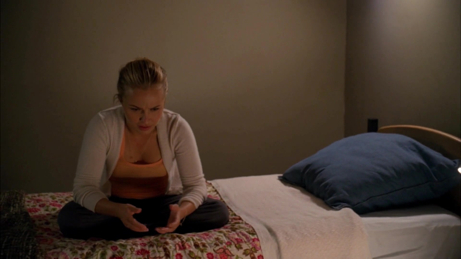Heroes_S04E01E02_1080p_07678.jpg Heroes_S04E01E02_1080p_07678.jpg