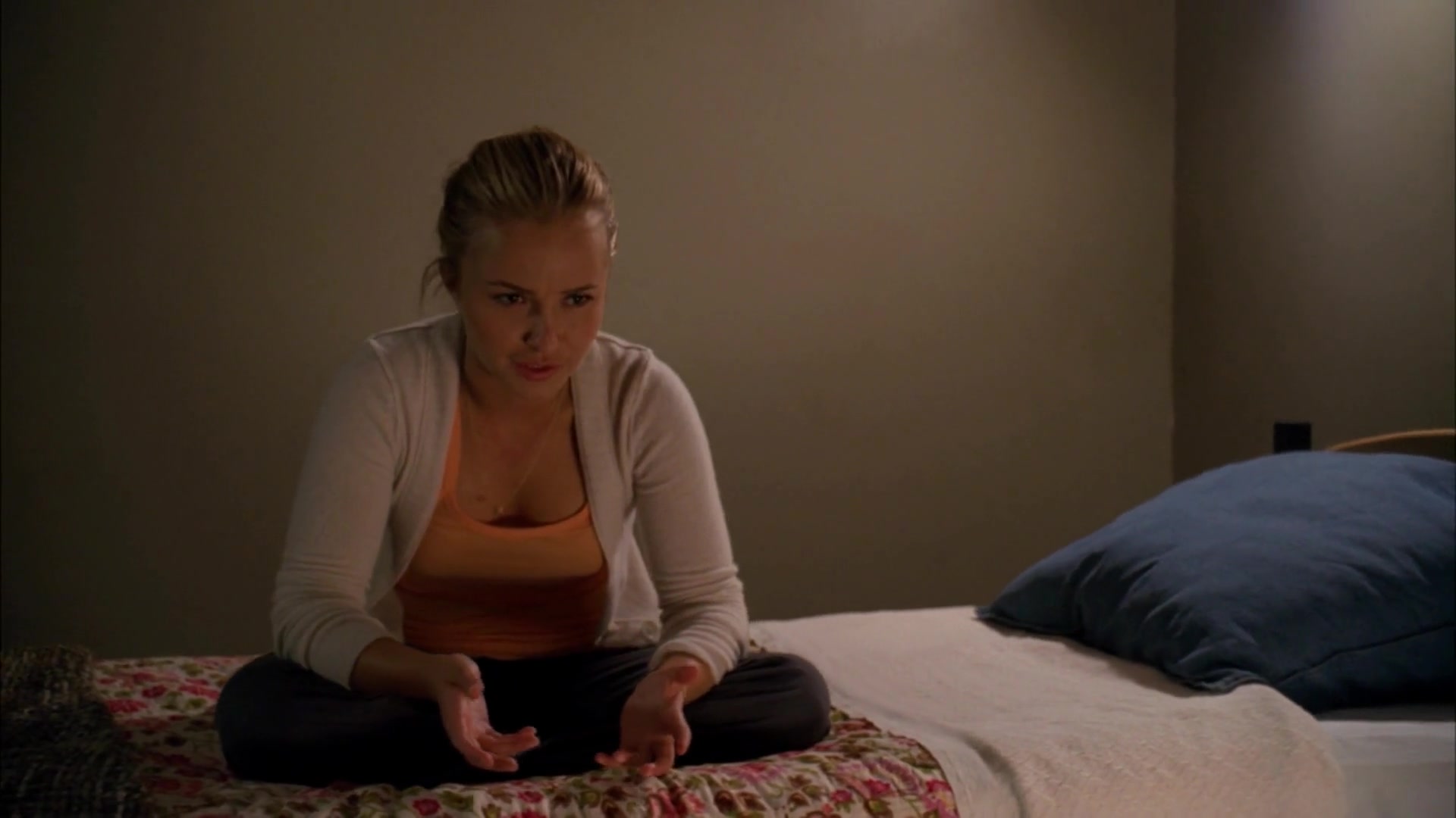 Heroes_S04E01E02_1080p_07683.jpg Heroes_S04E01E02_1080p_07683.jpg